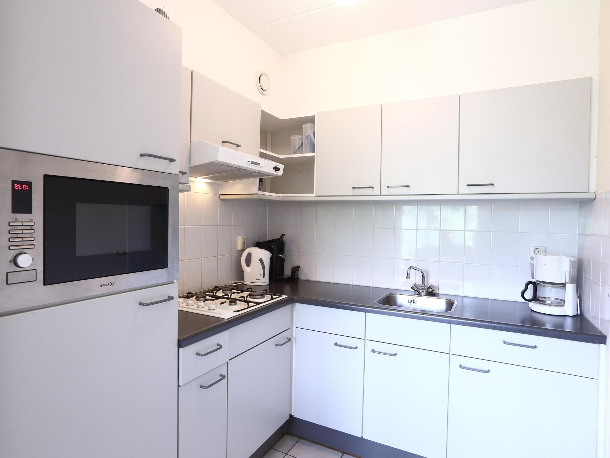 De keuken van Vakantiepark Emslandermeer 1 in Vlagtwedde