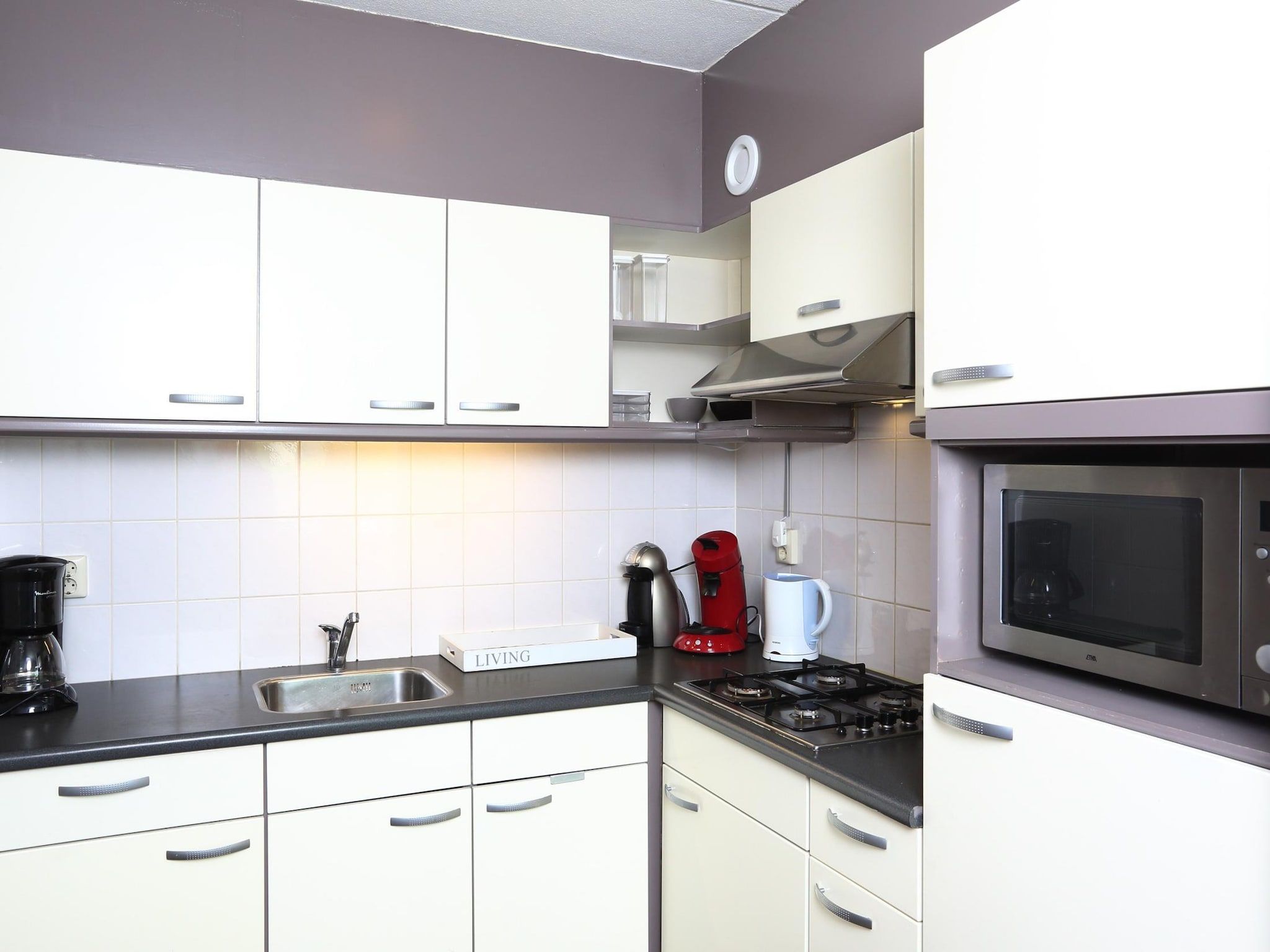 De keuken van Vakantiepark Emslandermeer 2 in Vlagtwedde