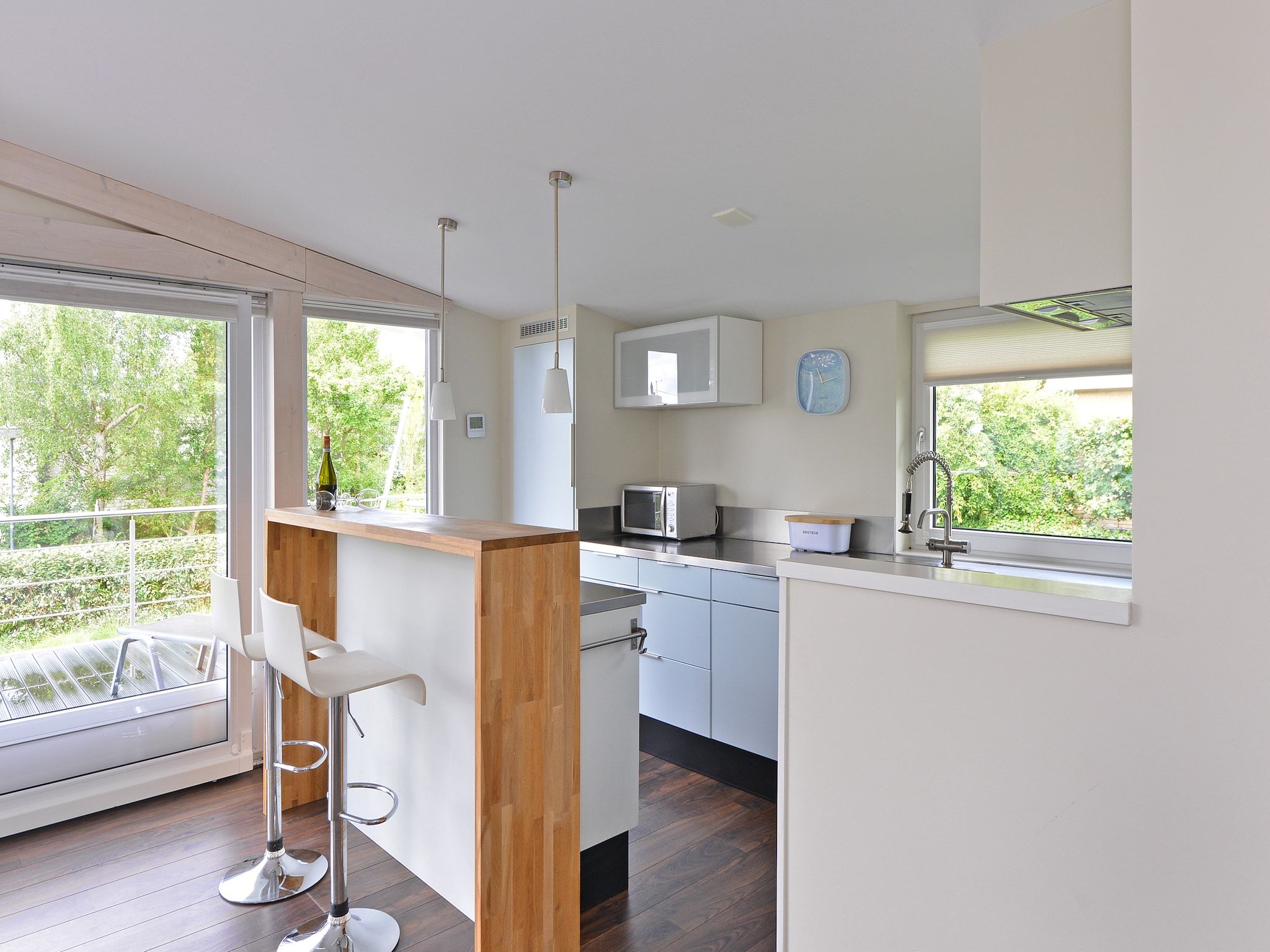 De eetkamer van Sternlaan 30 in Kamperland