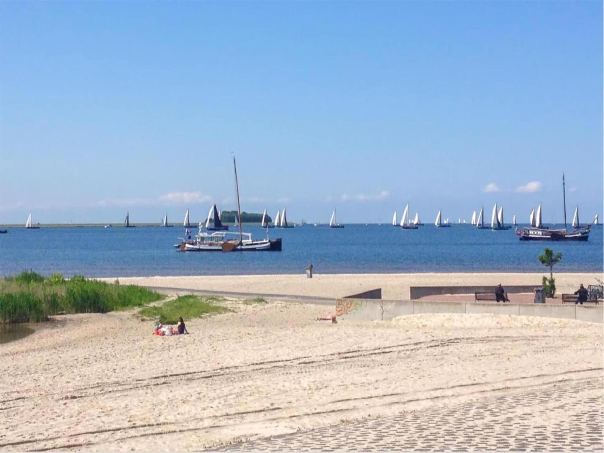 Friese Meren Villa's 7 in Delfstrahuizen - Foto 32 van 38