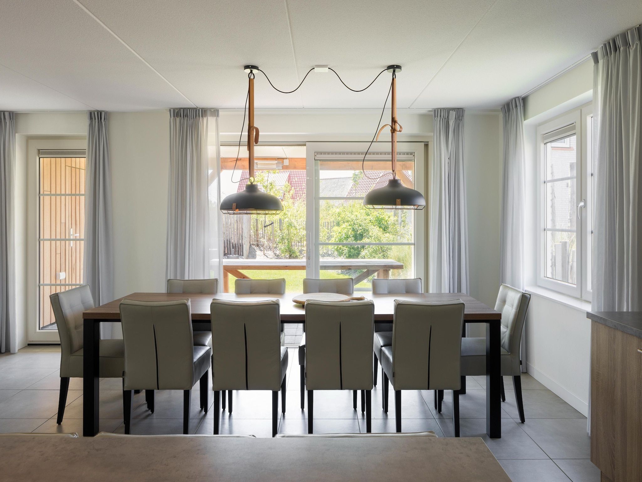 De eetkamer van Beach Resort Nieuwvliet-Bad 9 in Nieuwvliet-Bad