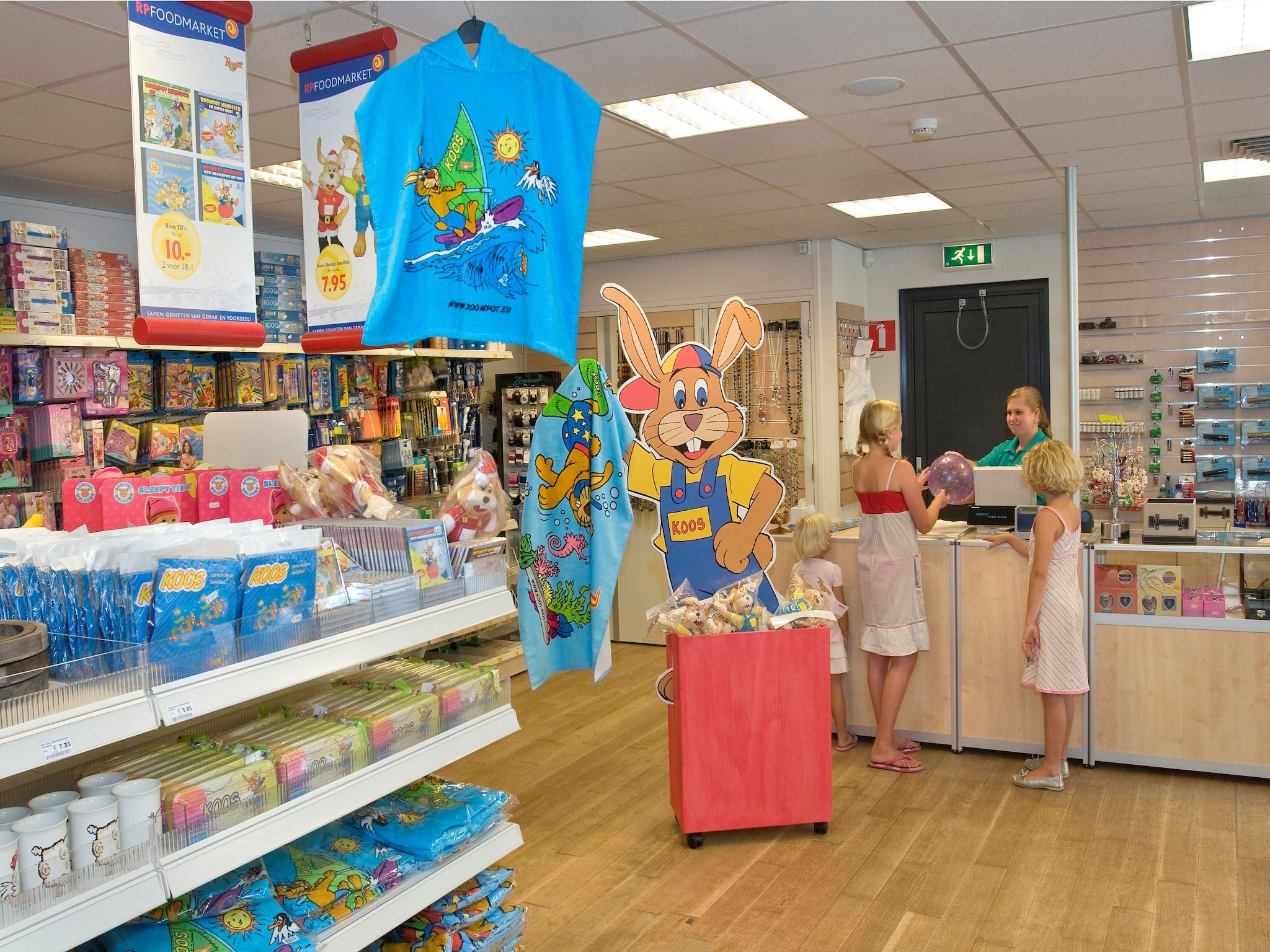 Parkfaciliteiten bij Vakantiepark de Katjeskelder 12 in Oosterhout