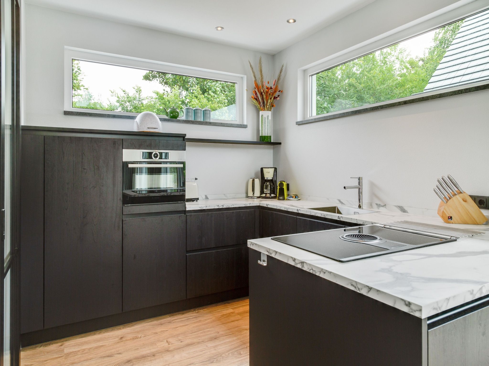 De keuken van De Koog nr 2 - 6 pers woning de luxe in De Koog Texel North Holland