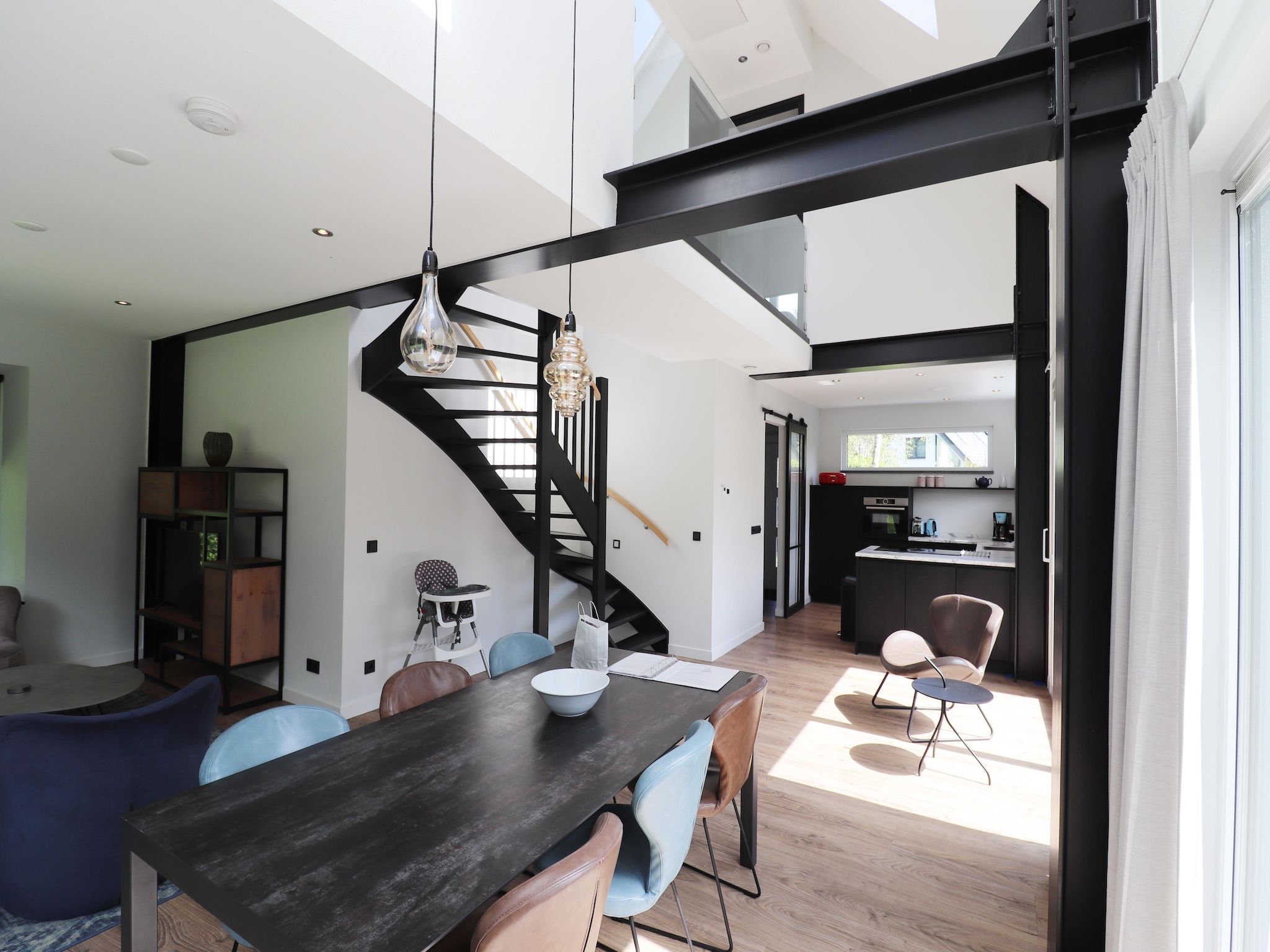 De woonkamer van De Koog  nr 5 - 6 pers woning de luxe in De Koog Texel