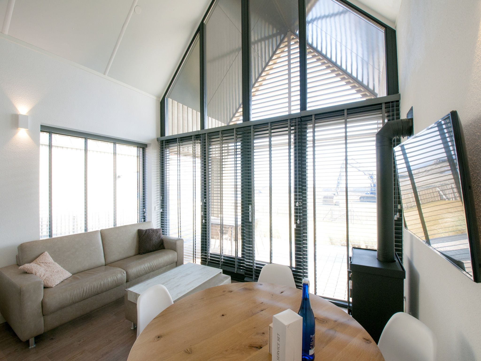 Resort Waterrijk Oesterdam 1 in Tholen - Foto 2 van 40