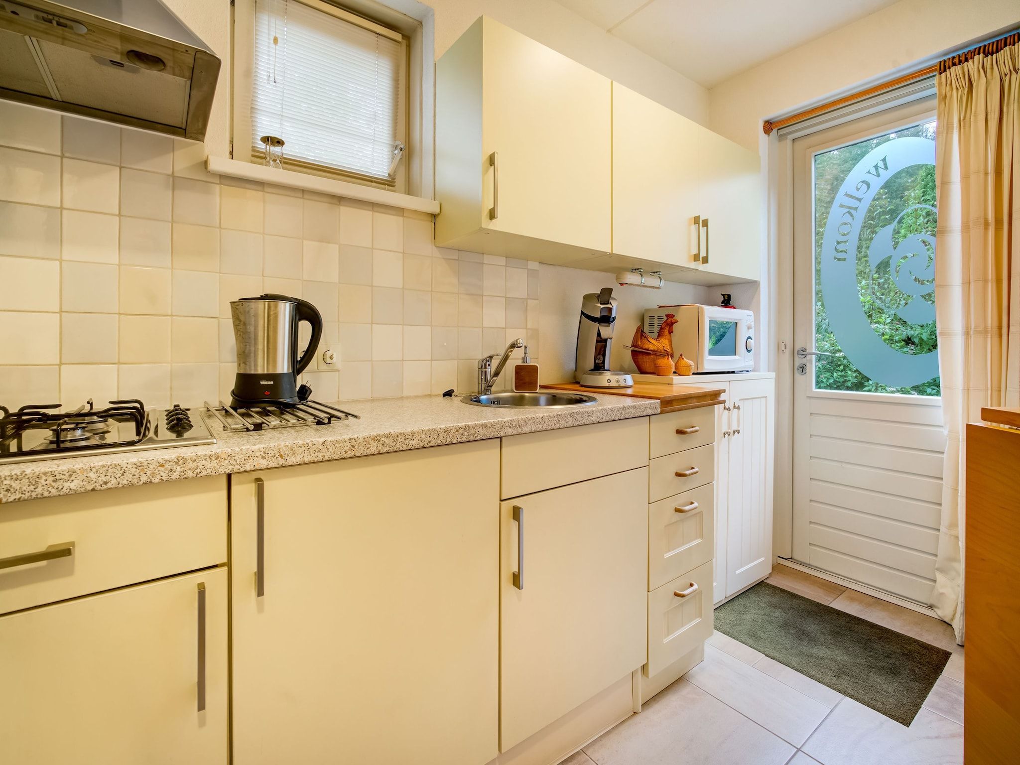 De keuken van Vakantie appartement De Stelling in Noordwolde