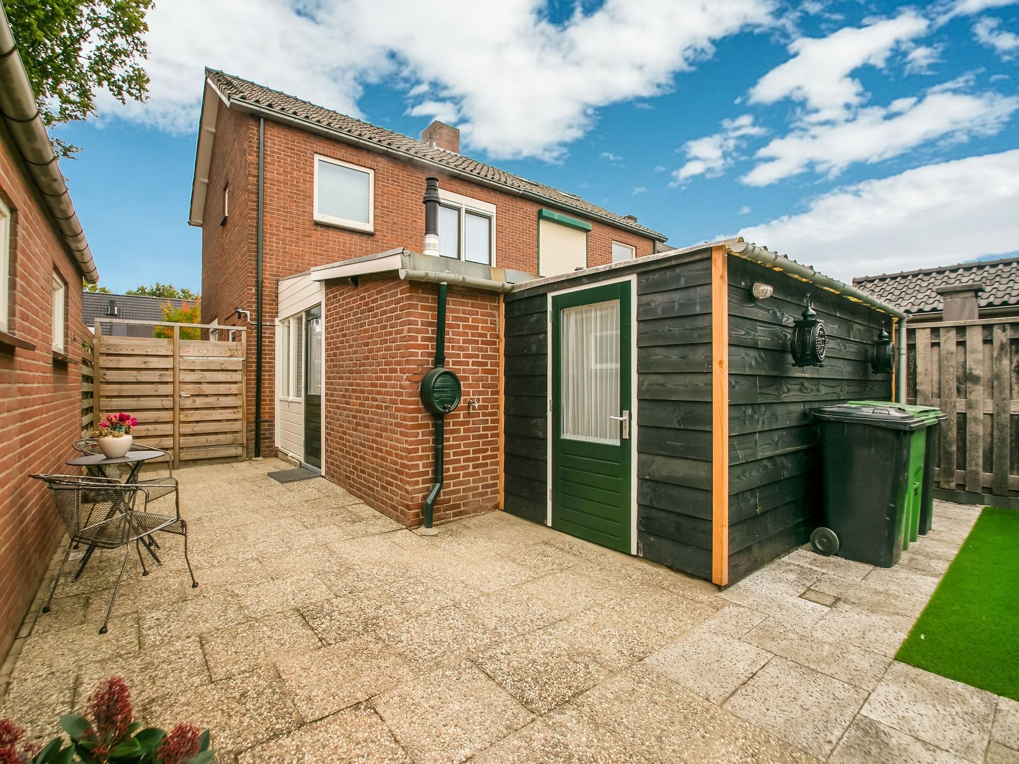 De buitenkant van Hettenheuvel Montferland in Kilder