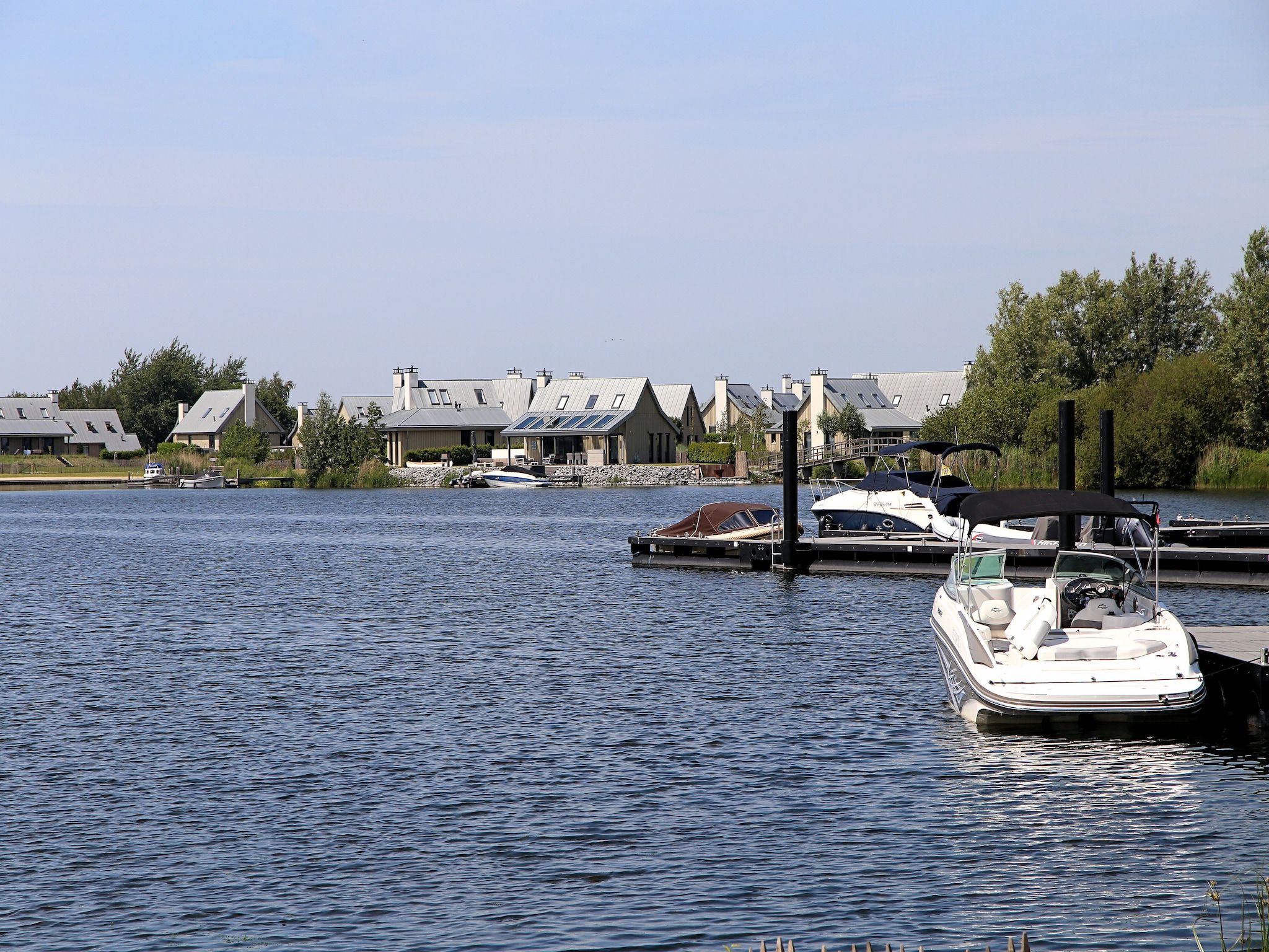 Parkfaciliteiten bij Resort Waterrijk Oesterdam 3 in Tholen
