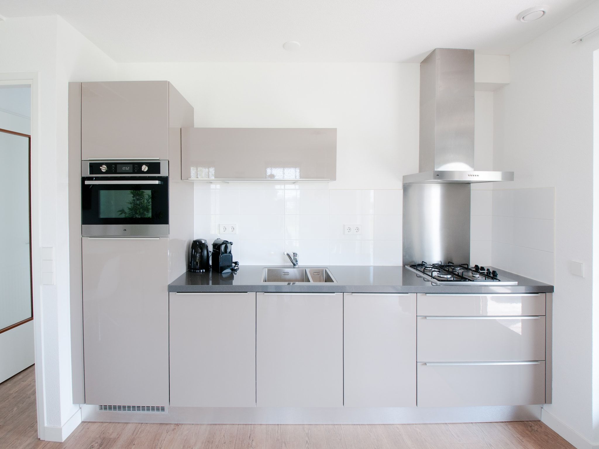 De keuken van Resort Waterrijk Oesterdam 4 in Tholen