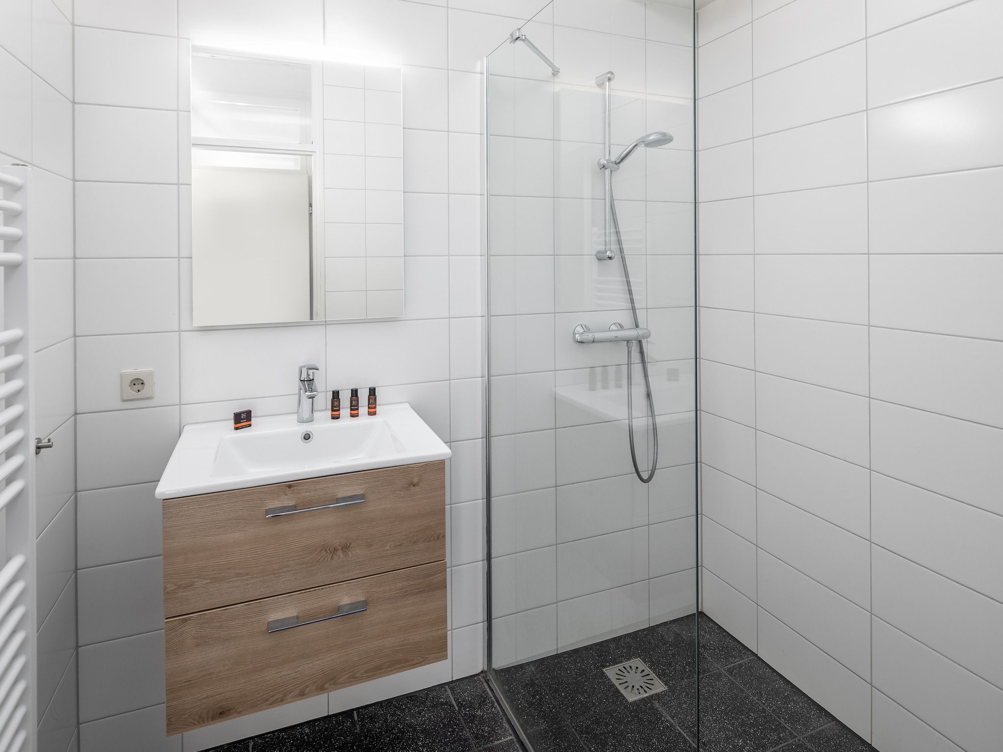 De badkamer van Aquadelta 39 in Bruinisse