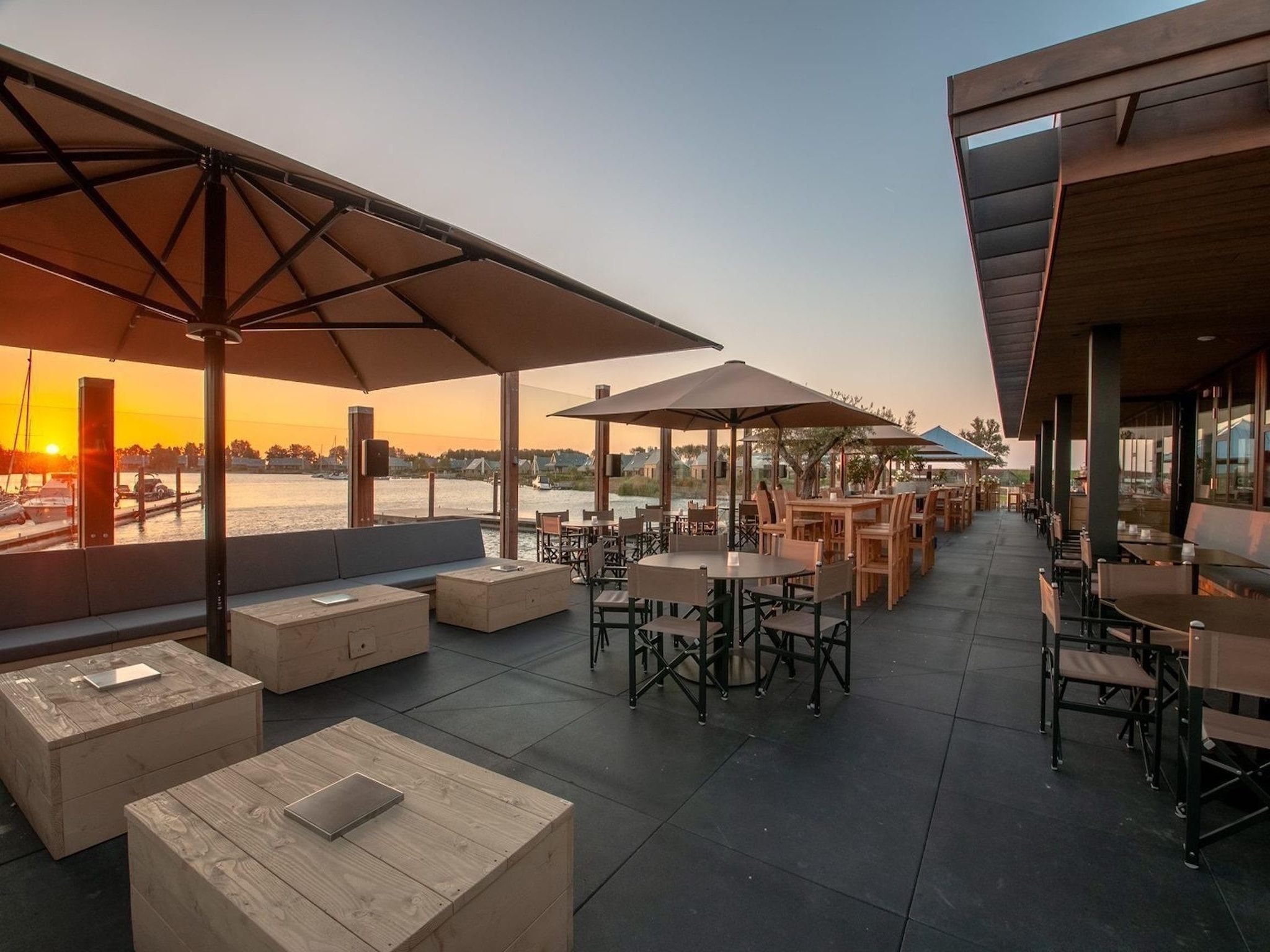 Resort Waterrijk Oesterdam 7 in Tholen - Foto 30 van 41