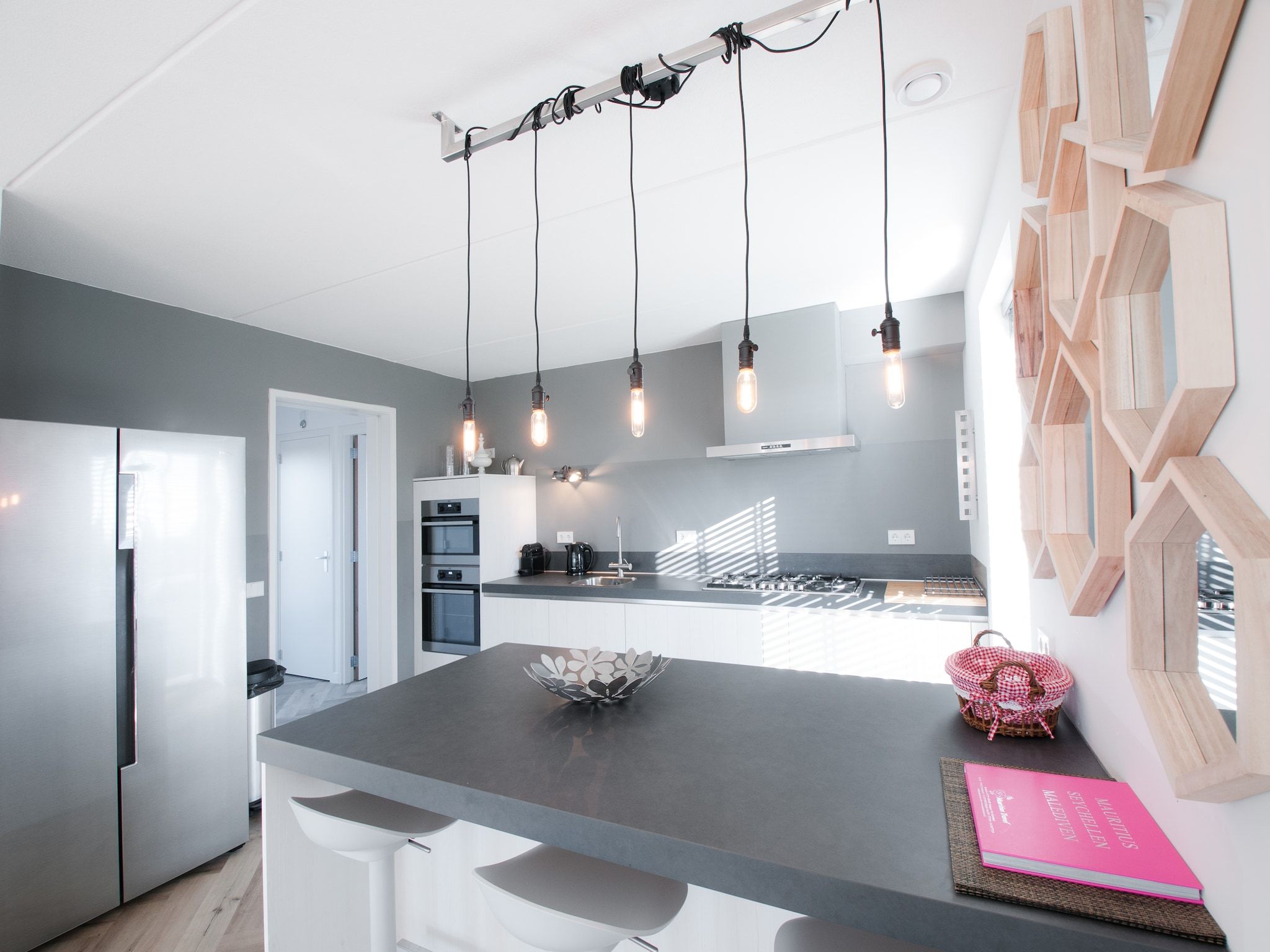 De keuken van Resort Waterrijk Oesterdam 12 in Tholen
