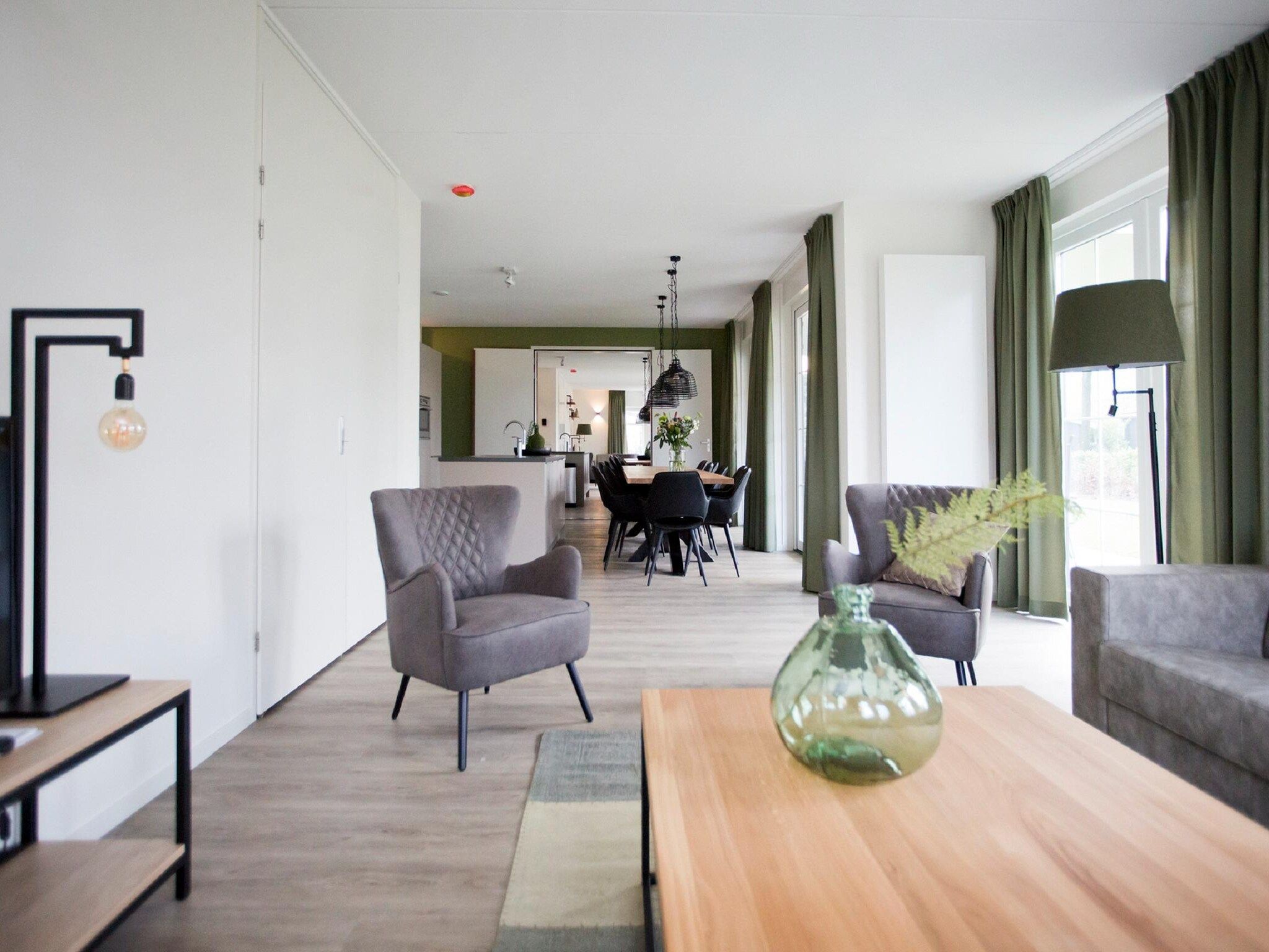 De woonkamer van Landgoed De IJsvogel 9 in Voorthuizen