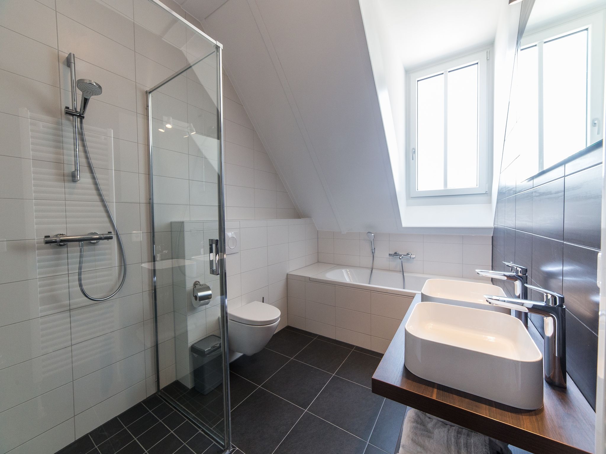 De badkamer van Resort Maastricht 24 in Maastricht