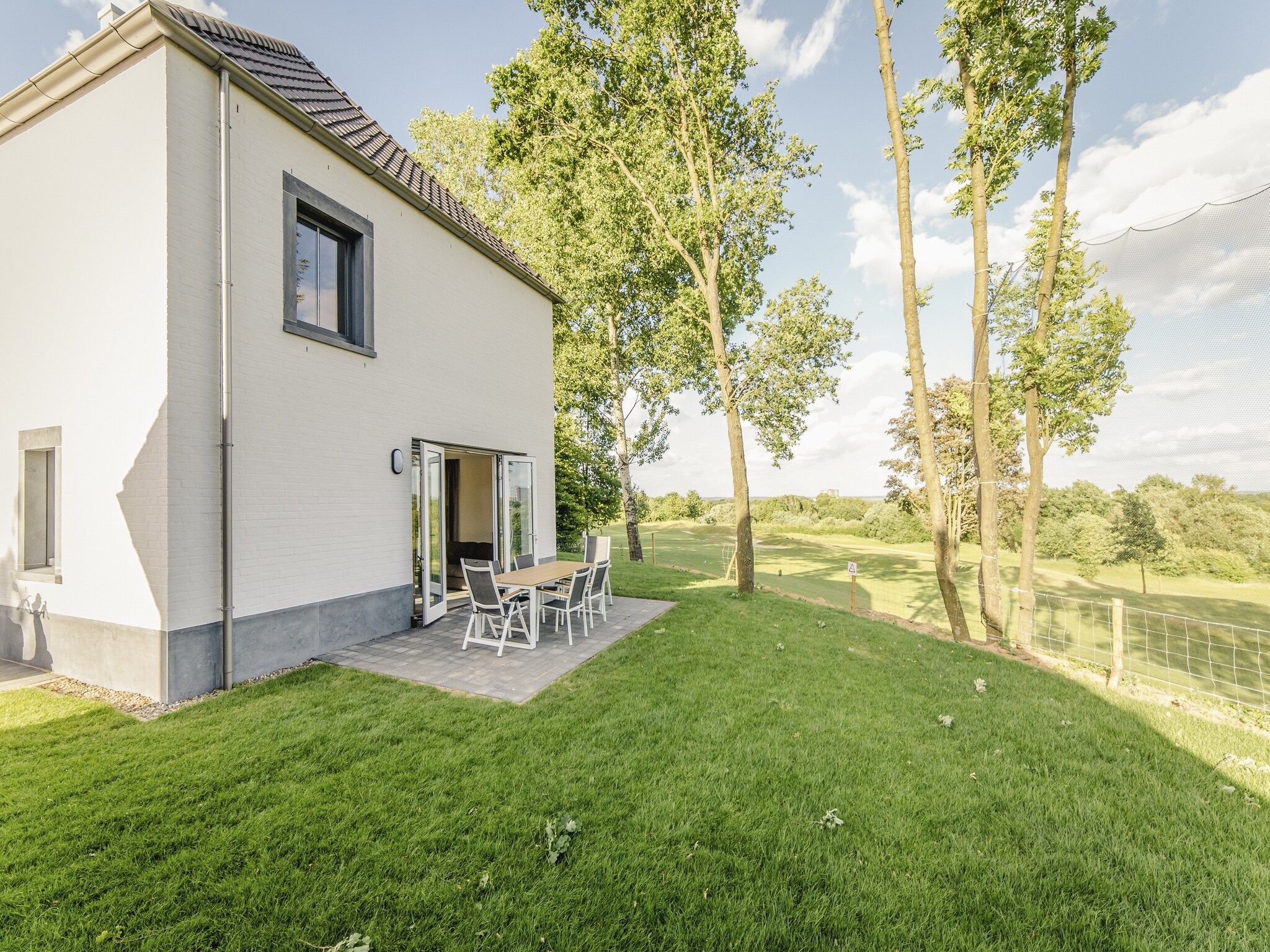 De buitenkant van Resort Maastricht 14 in Maastricht