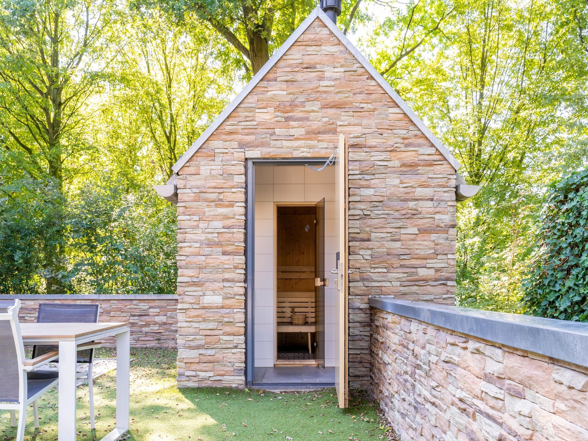 De tuin van Resort Maastricht 13 in Maastricht