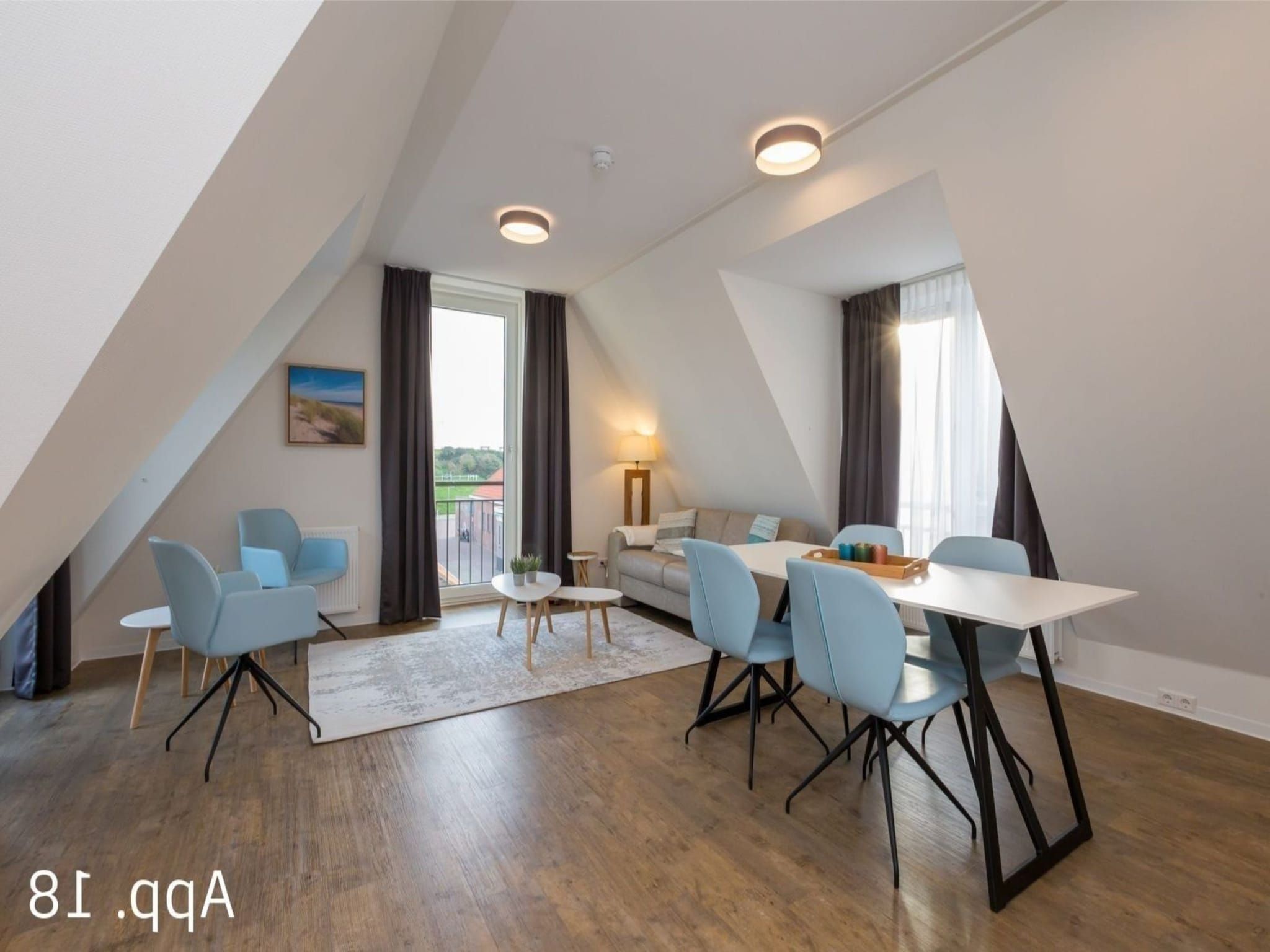 De eetkamer van Aparthotel Zoutelande - 6 pers luxe appartement huisdier in Zoutelande