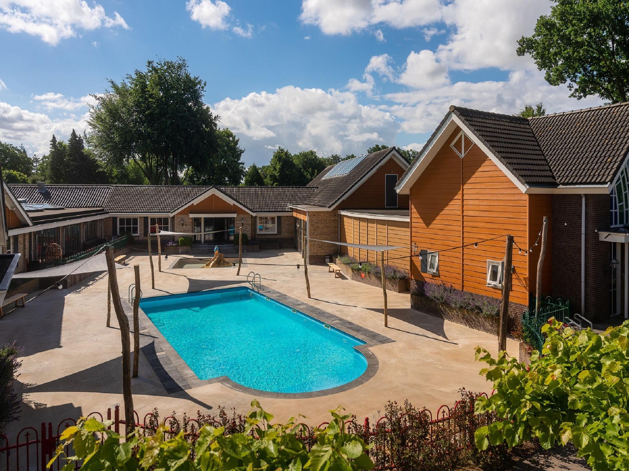 Parkfaciliteiten bij Landgoed De IJsvogel 10 in Voorthuizen