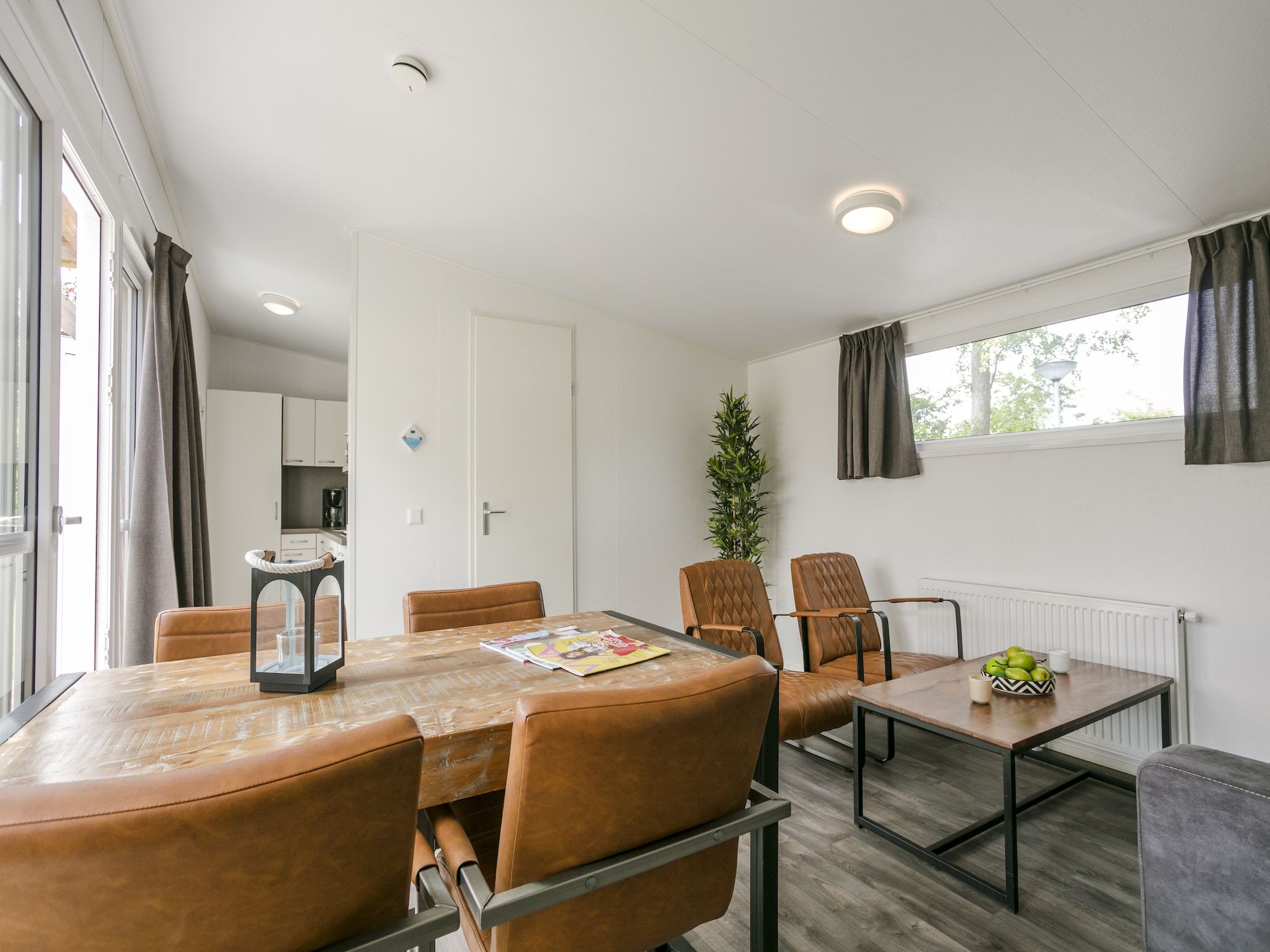 De woonkamer van Vakantiepark De Lochemse Berg 2 in Lochem