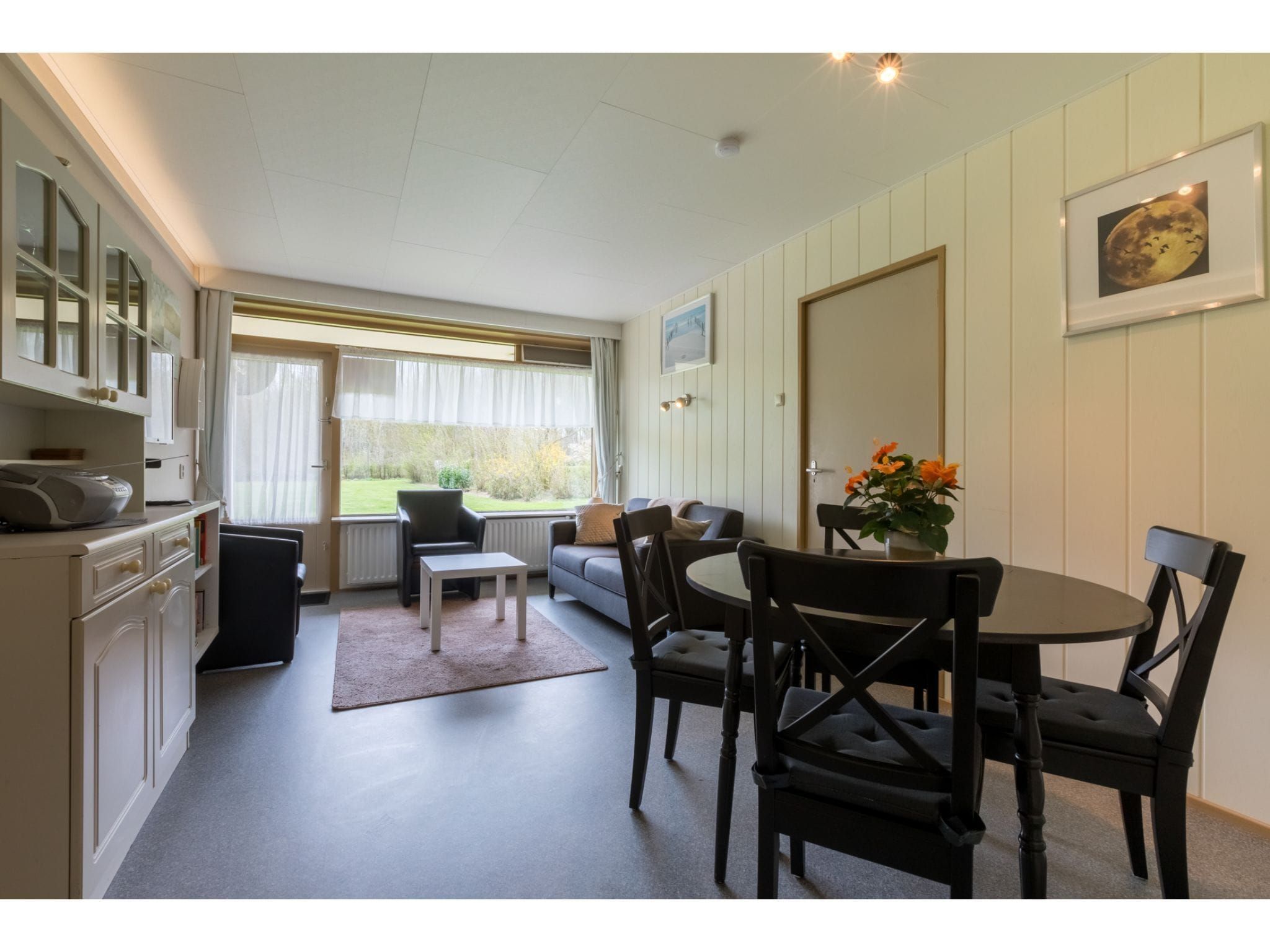 De woonkamer van Appartement - Burg van Woelderenlaan 100-2 in Walcheren