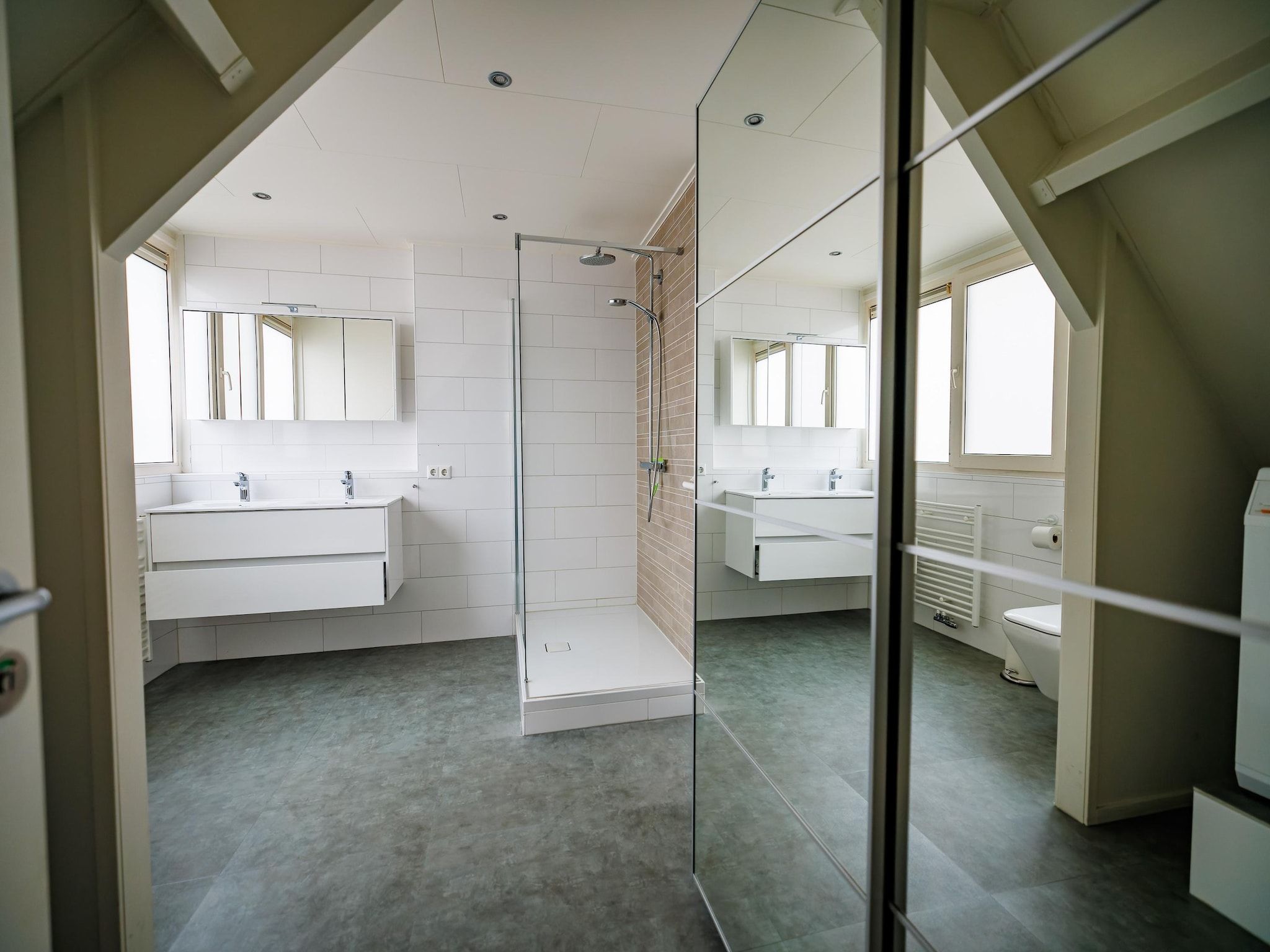 De badkamer van Vakantiepark Eiland van Maurik 4 in Maurik