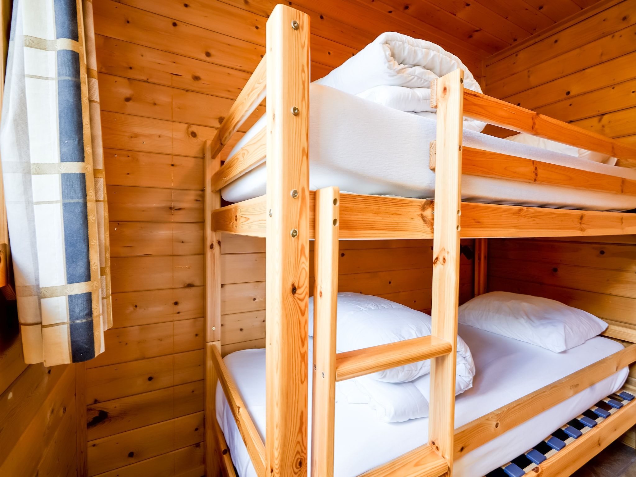 Een slaapkamer van Finse Bungalow in Holten in Holten