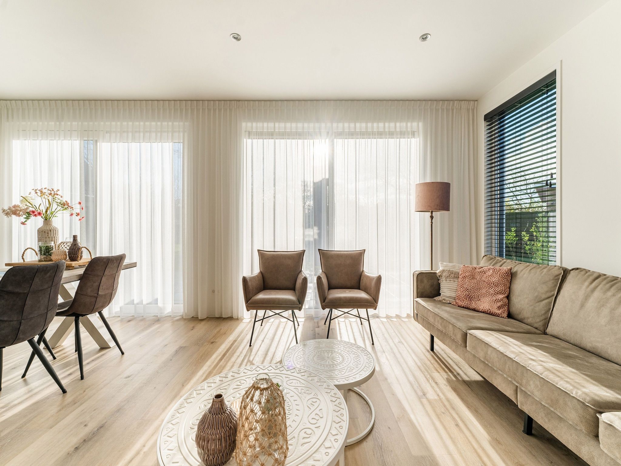 De woonkamer van So What 35A in De Koog Texel