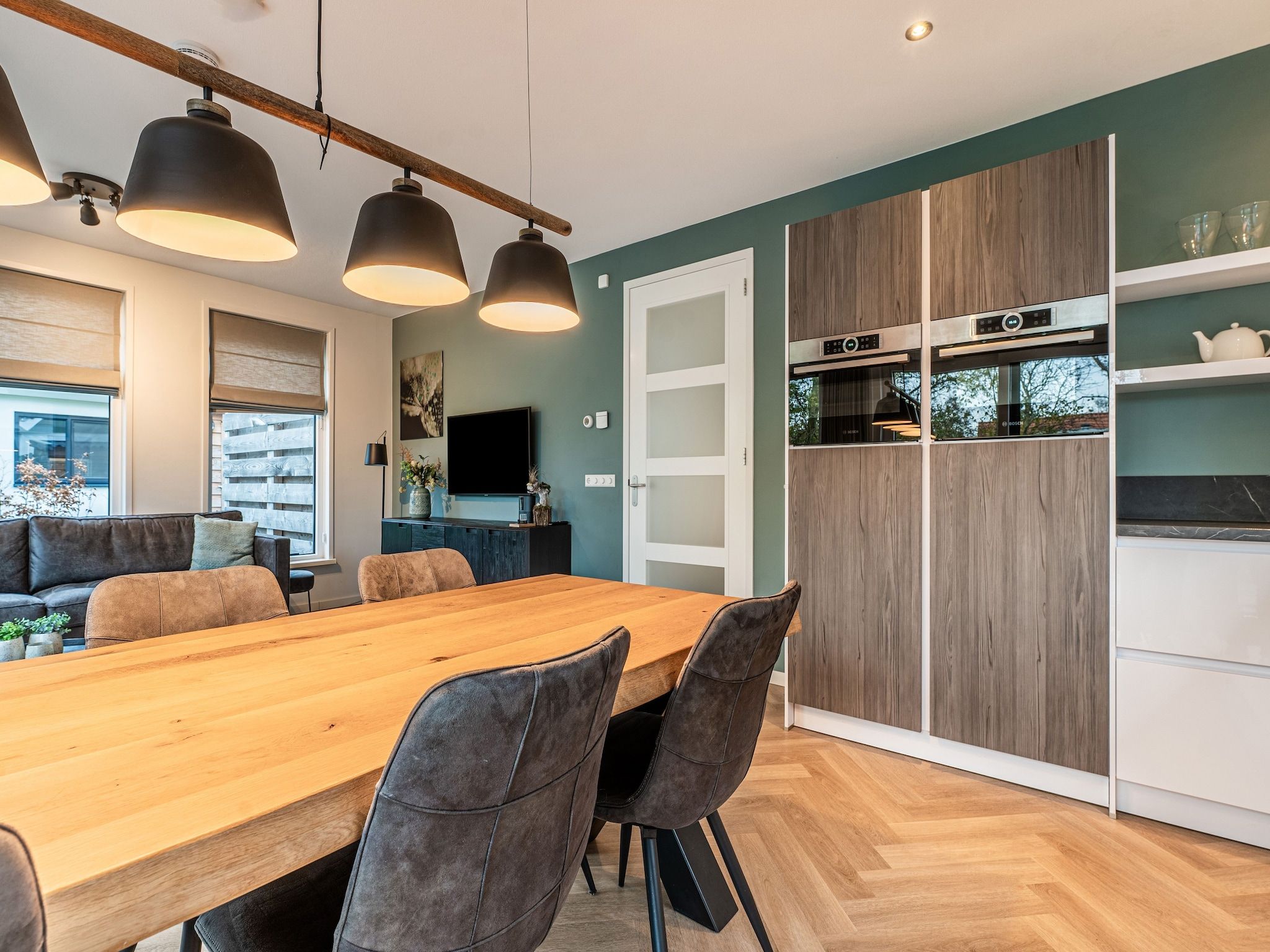 De woonkamer van So What 39 in De Koog Texel