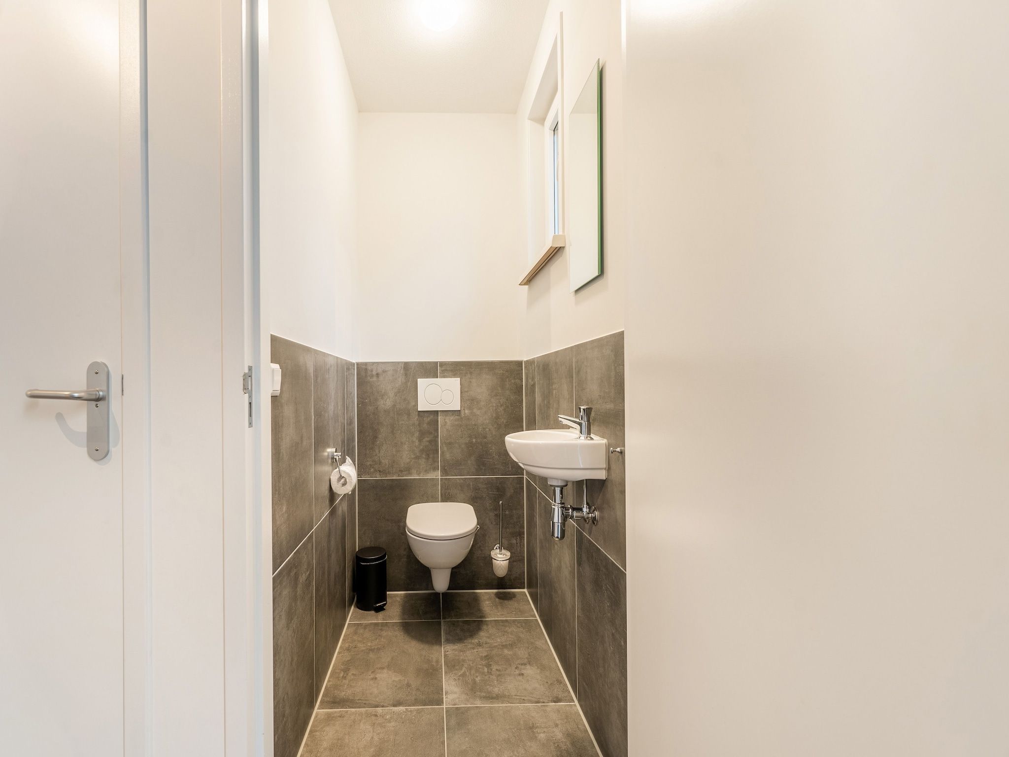 De badkamer van So What 39 in De Koog Texel