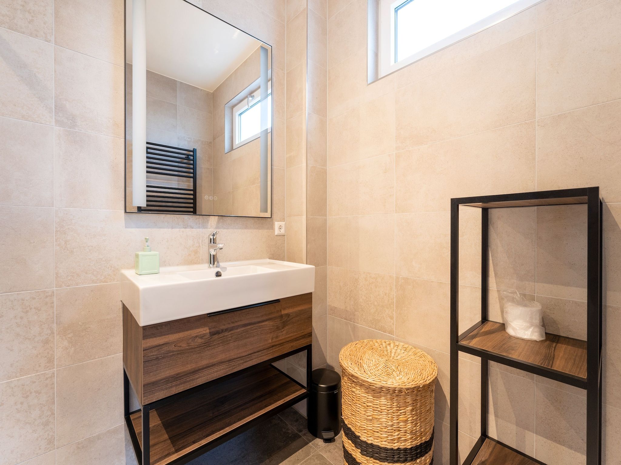 De badkamer van So What 41 in De Koog Texel