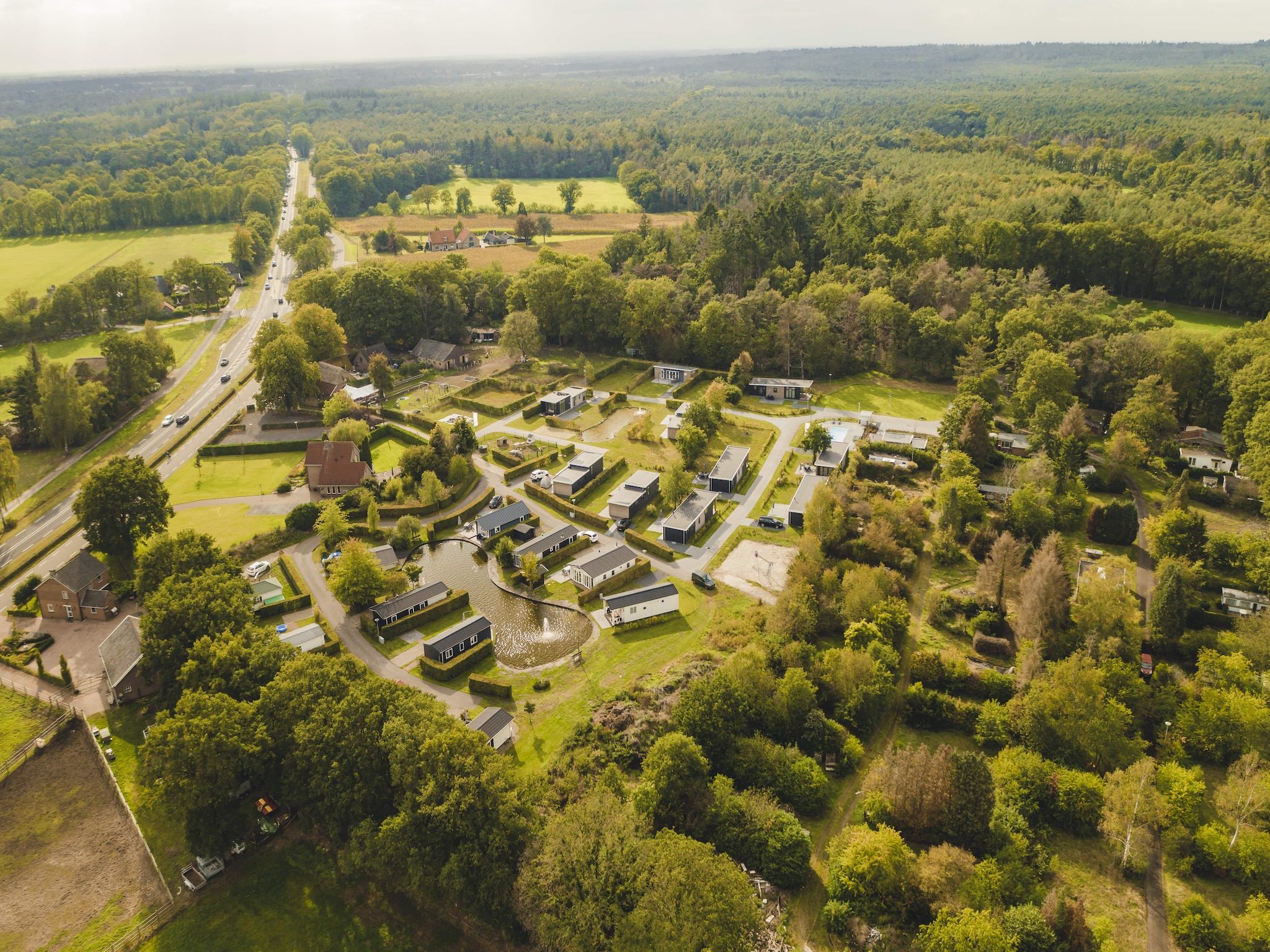 Parkfaciliteiten bij Buitenplaats Holten 10 in Rijssen