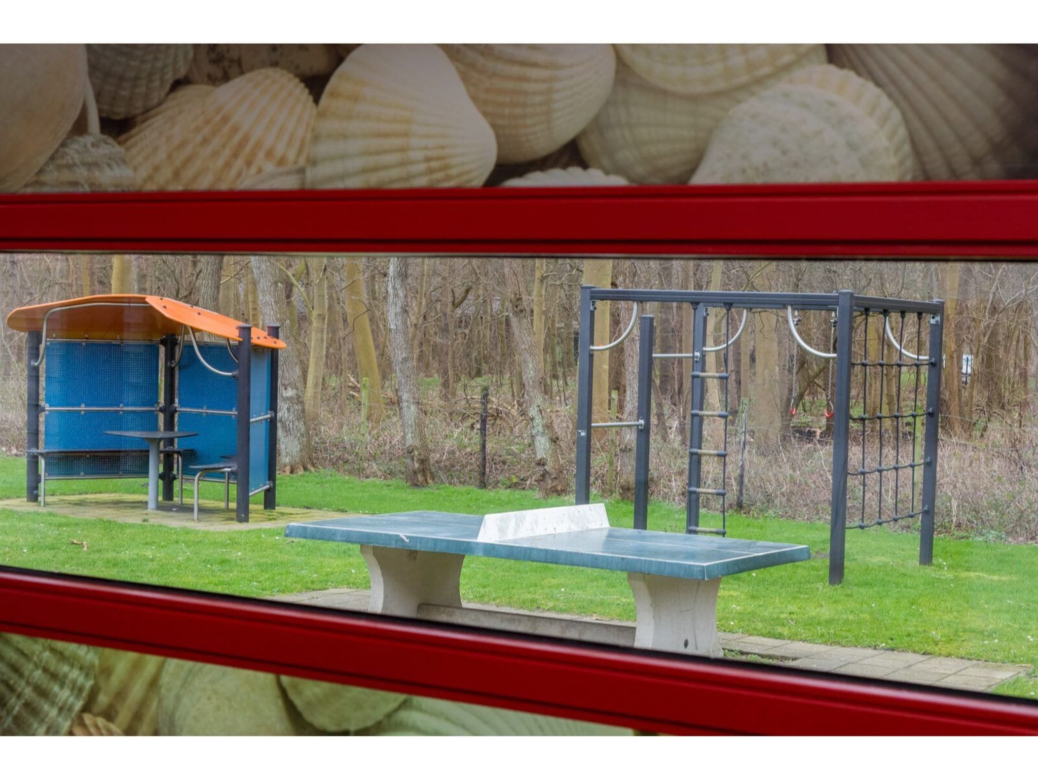 Voorzieningen bij Zonnevylle Duinweg 135 in Zoutelande