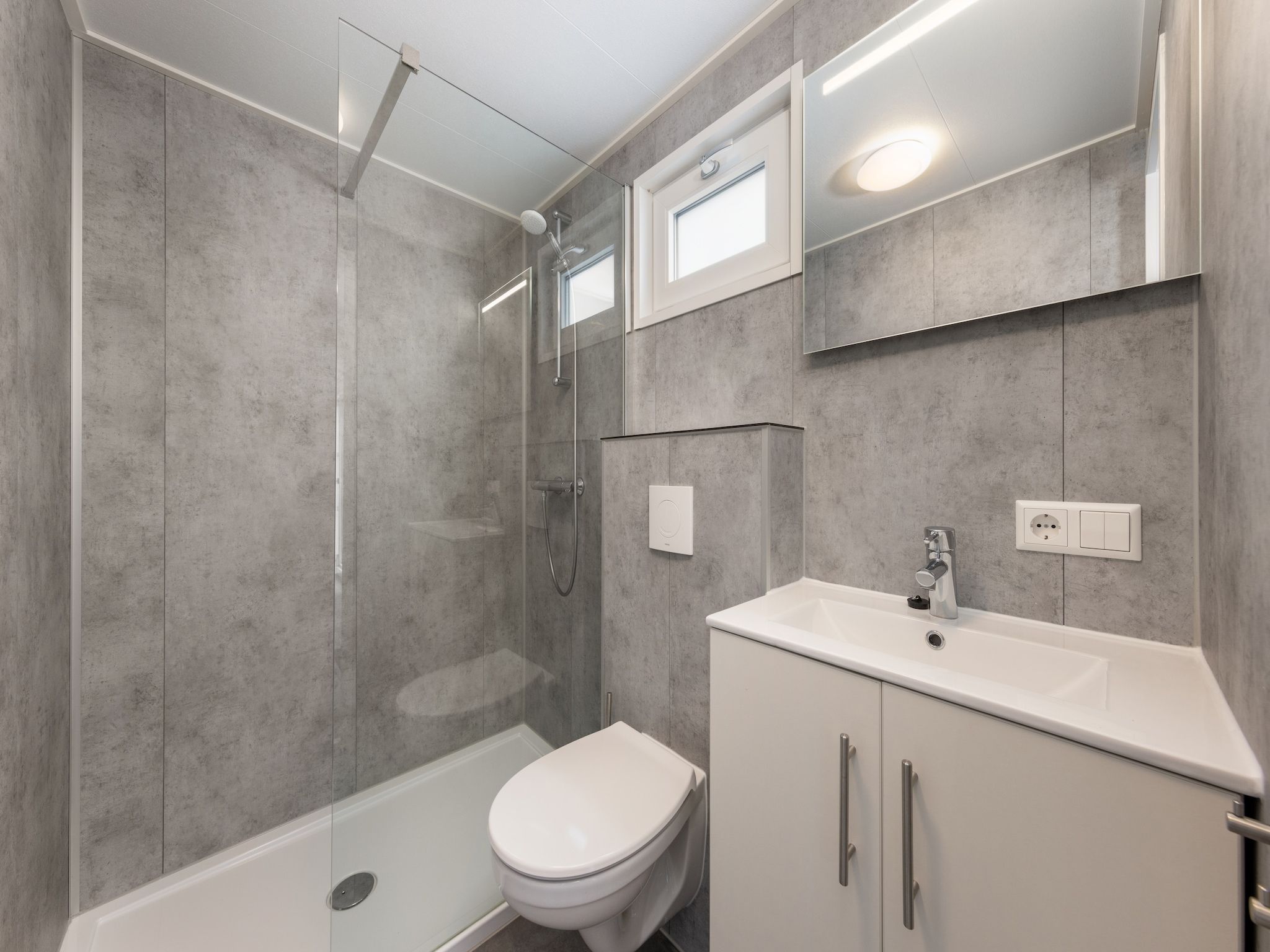 De badkamer van Hunzepark 12 in Gasselternijveen