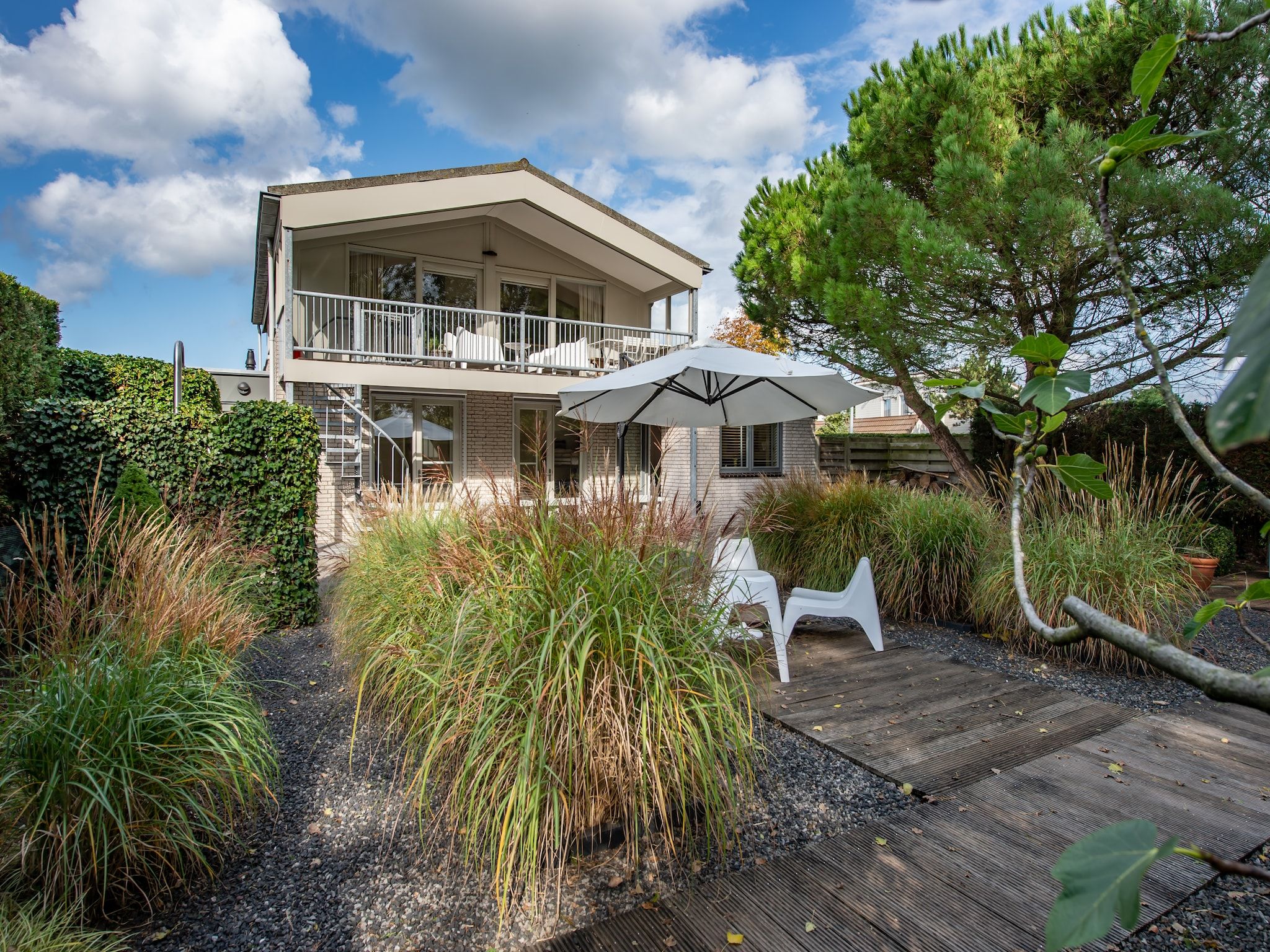 De tuin van Ostrea 146 in Kamperland