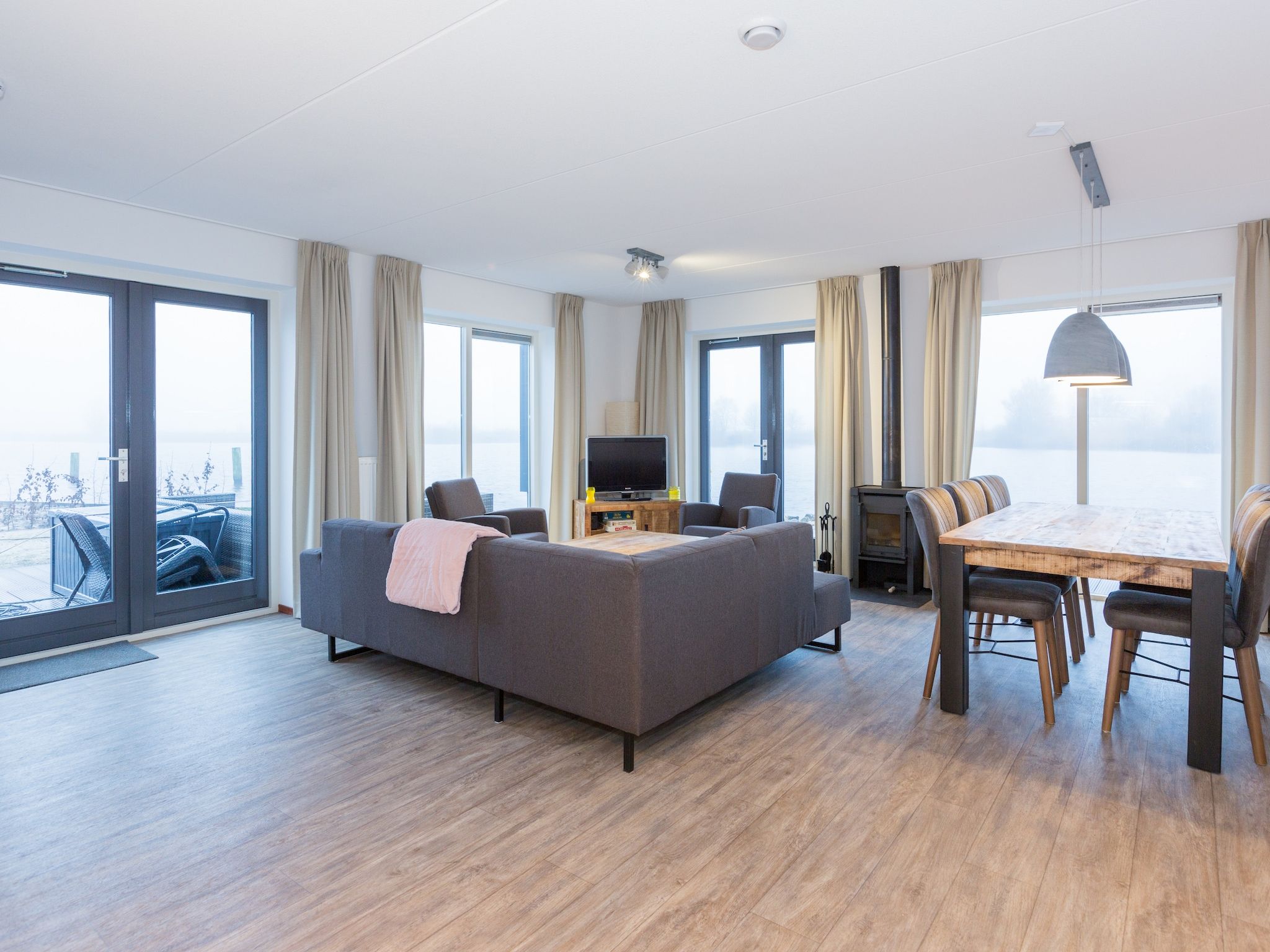 De woonkamer van Waterpark Langelille 2 in Langelille