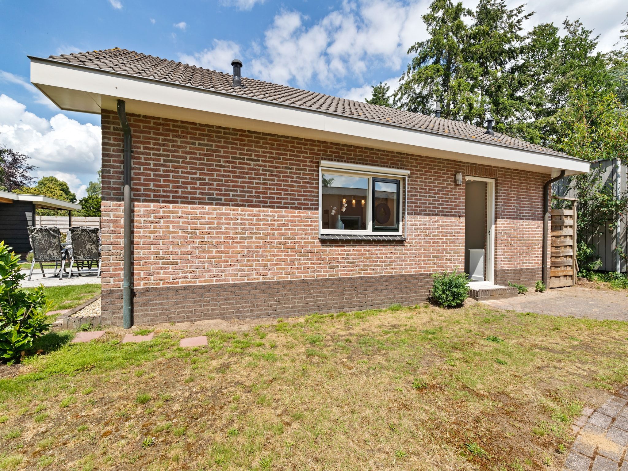 De buitenkant van Huisje Putten in Putten