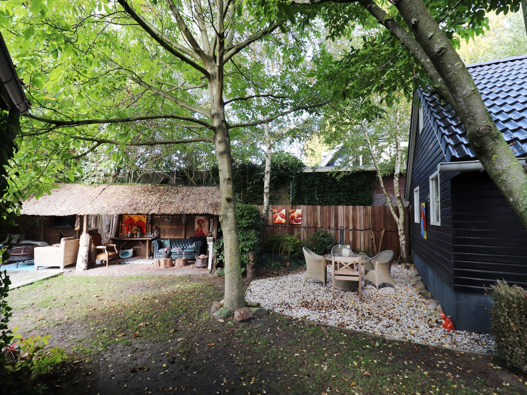 De buitenkant van Vakantiehuis 'Het Atelier' in Sleen