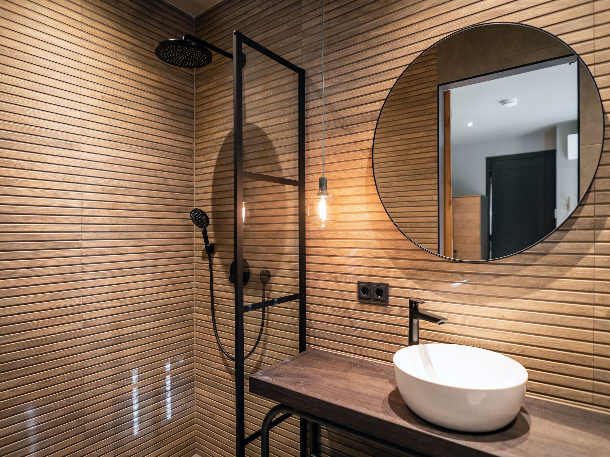 De badkamer van Buytenveldt H3 in De Cocksdorp Texel