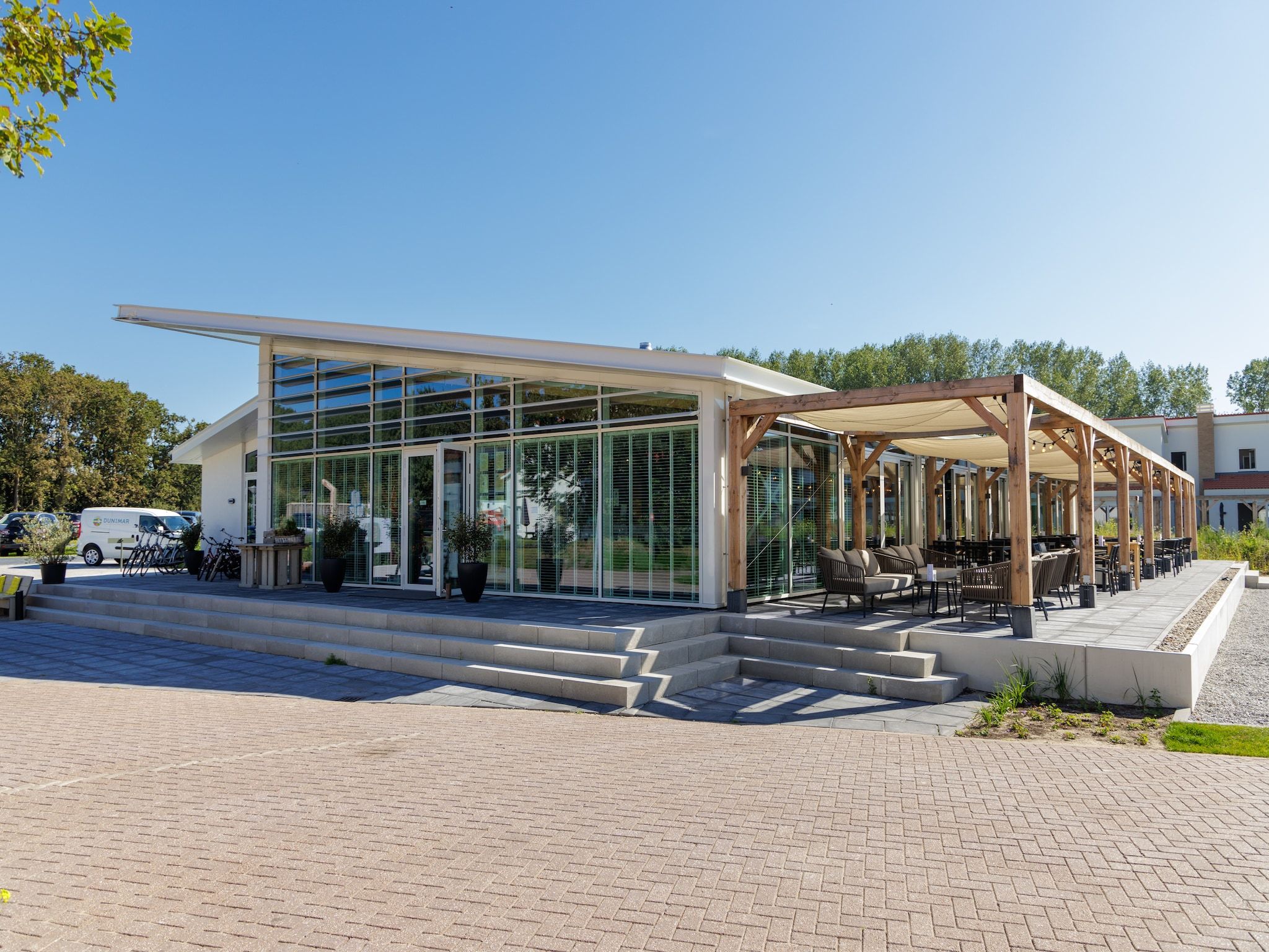 Parkfaciliteiten bij Duinresort Dunimar 2 in Noordwijkerhout