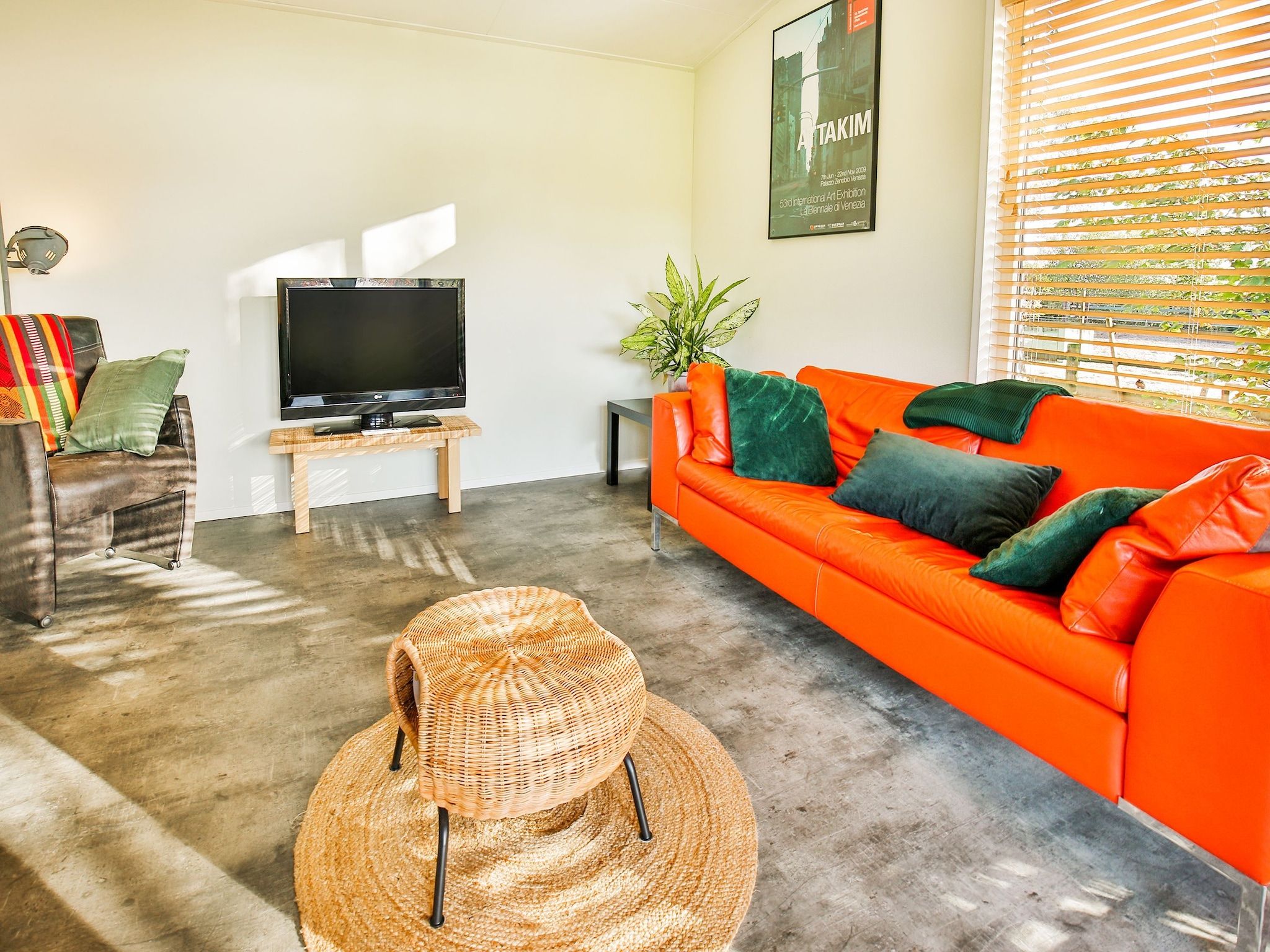 De woonkamer van Het Eikeltje in Tripscompagnie