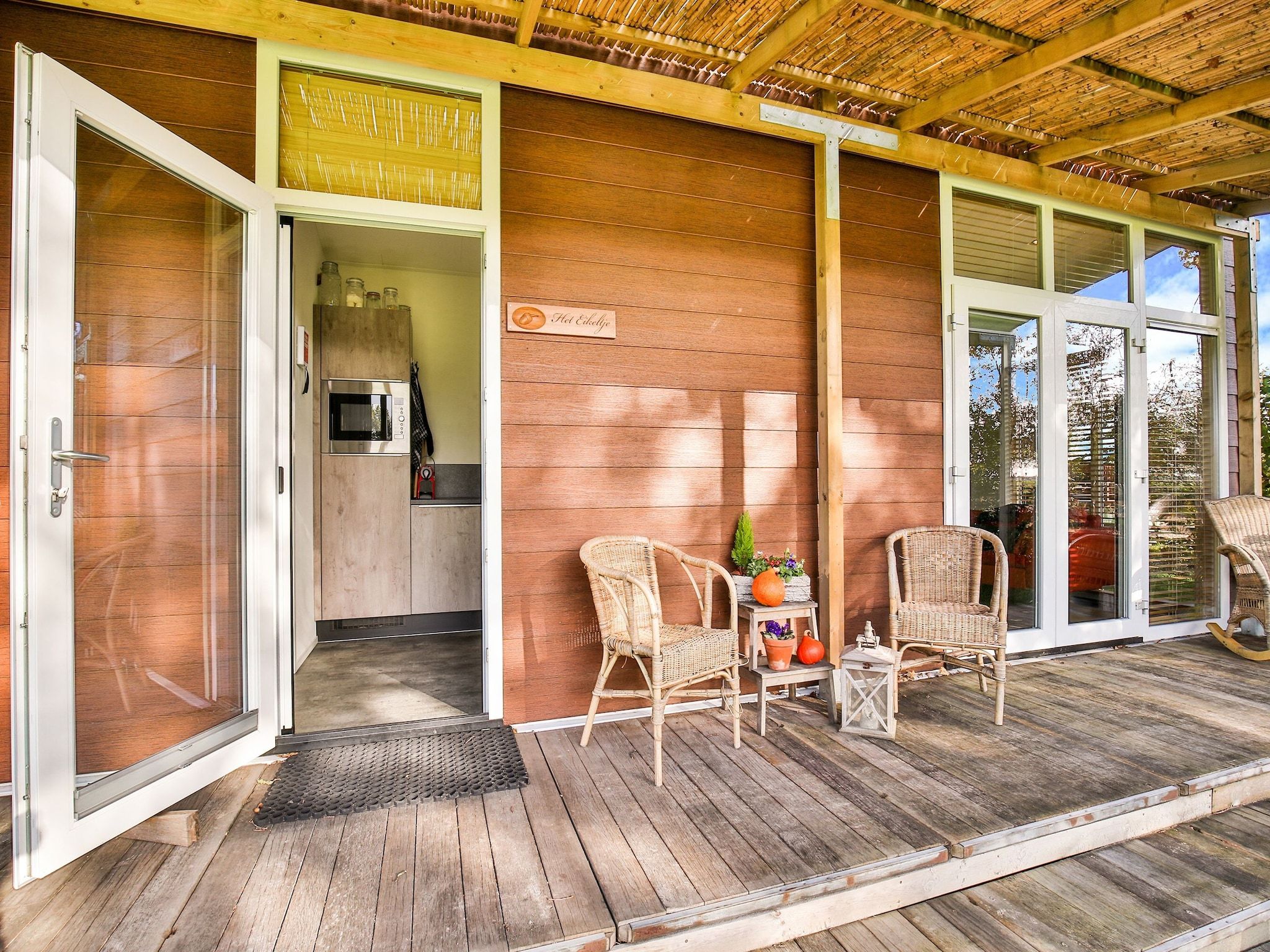 Het terras van Het Eikeltje in Tripscompagnie