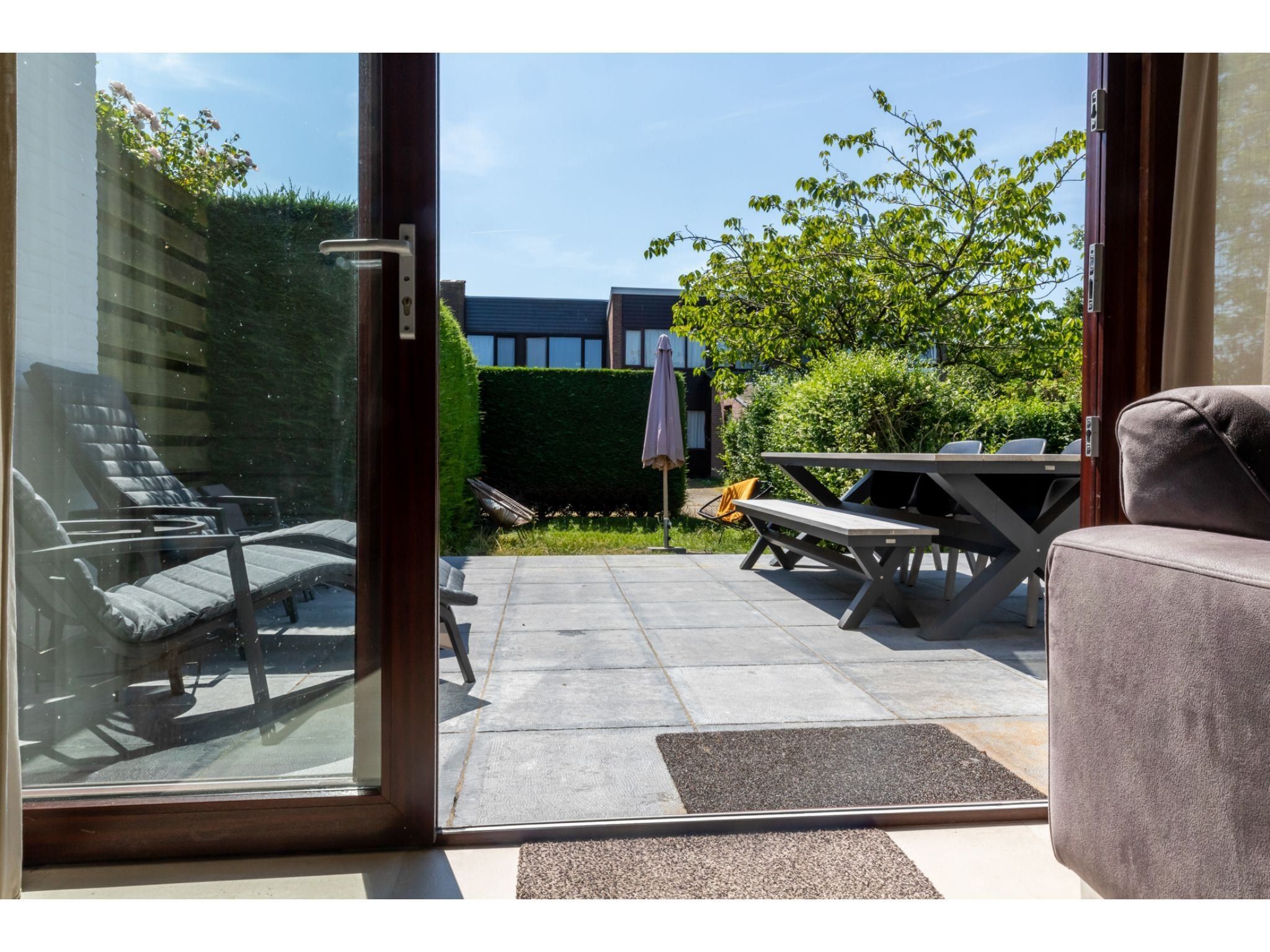 Het terras van Lepelblad 42 in Nieuwvliet-Bad