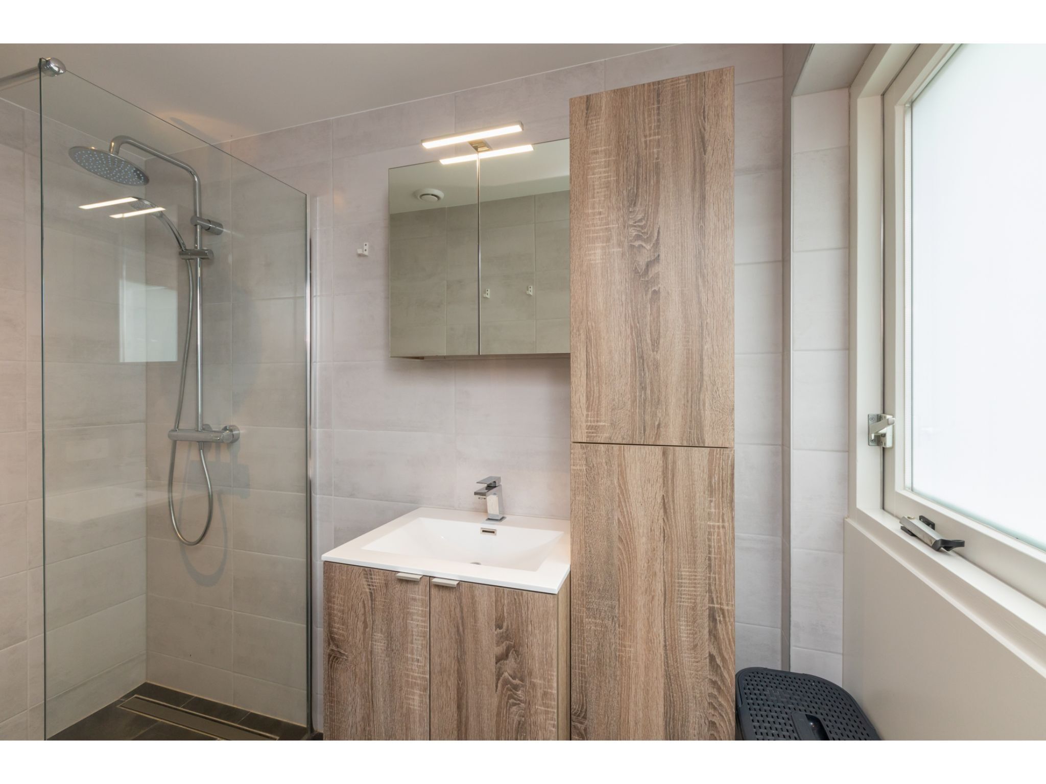 De badkamer van Vakantiehuis Groeneweg 3 'Jikkemien in Koudekerke