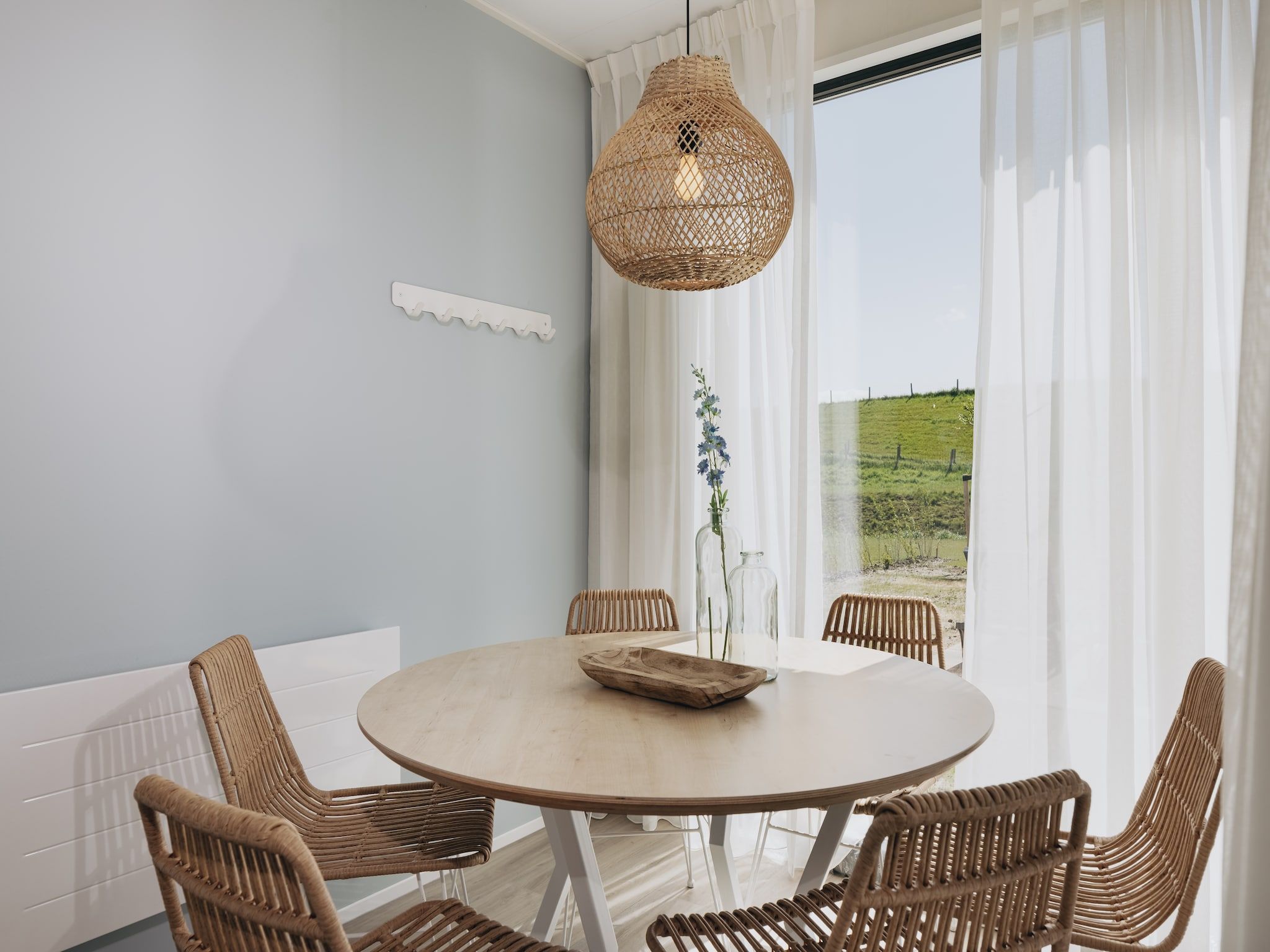 De eetkamer van Park Wijdenes 3 in Wijdenes