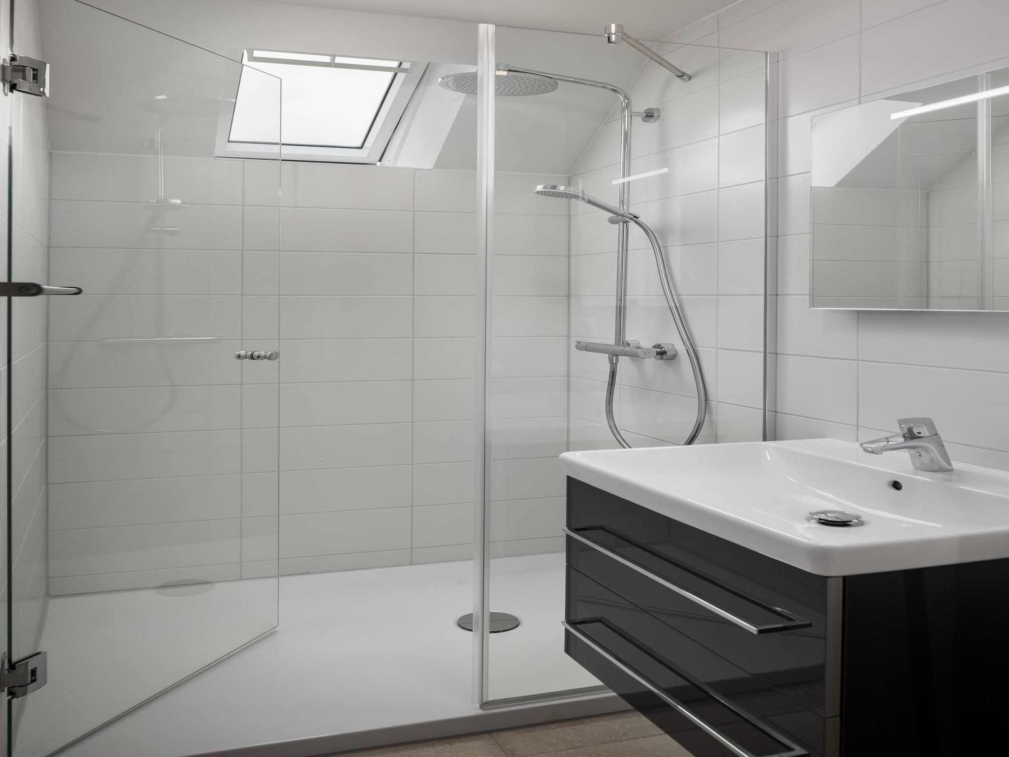 De badkamer van Park Veerse Kreek 3 in Wolphaartsdijk