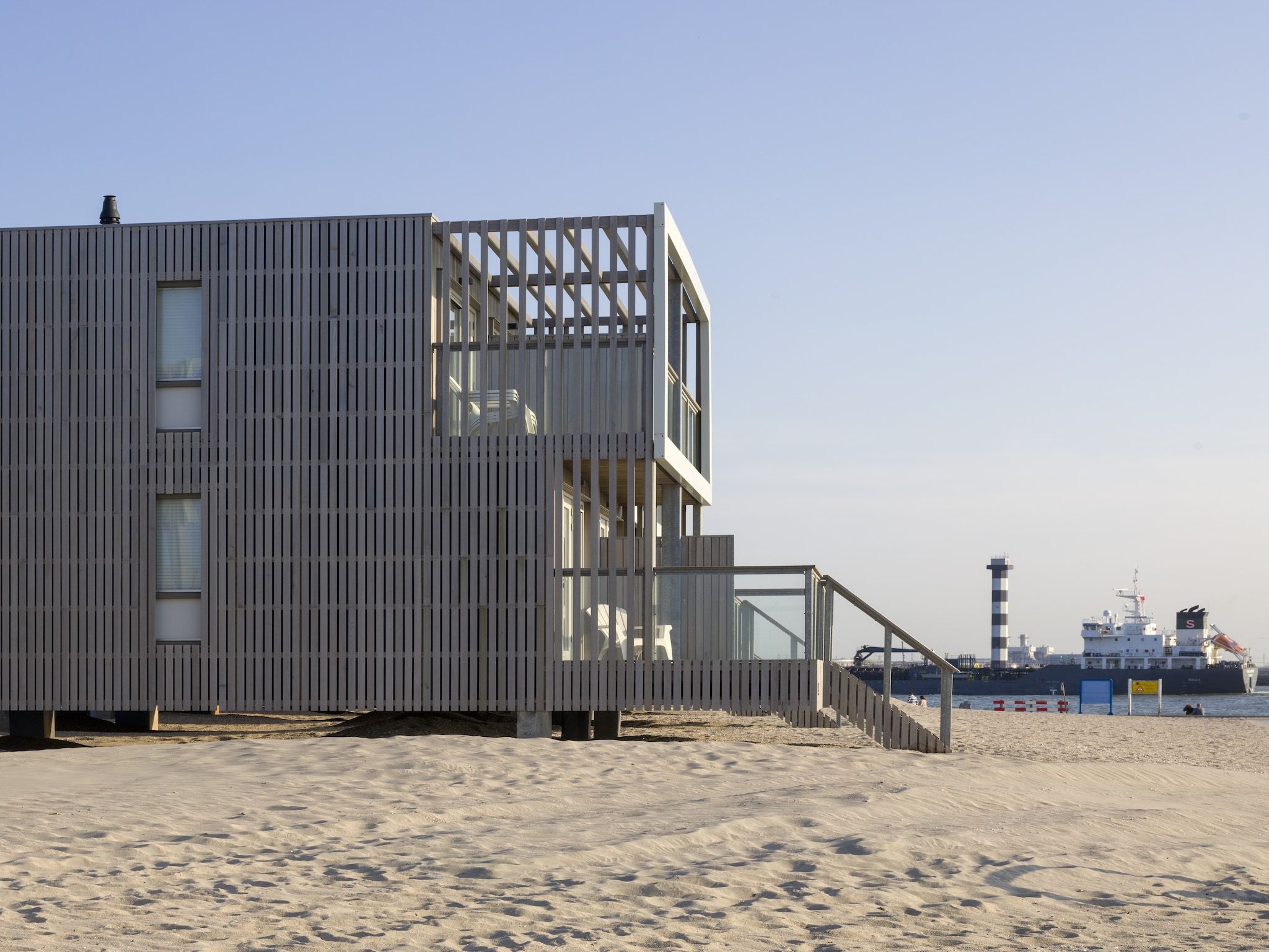 De buitenkant van Resort Hoek van Holland in Hoek Van Holland