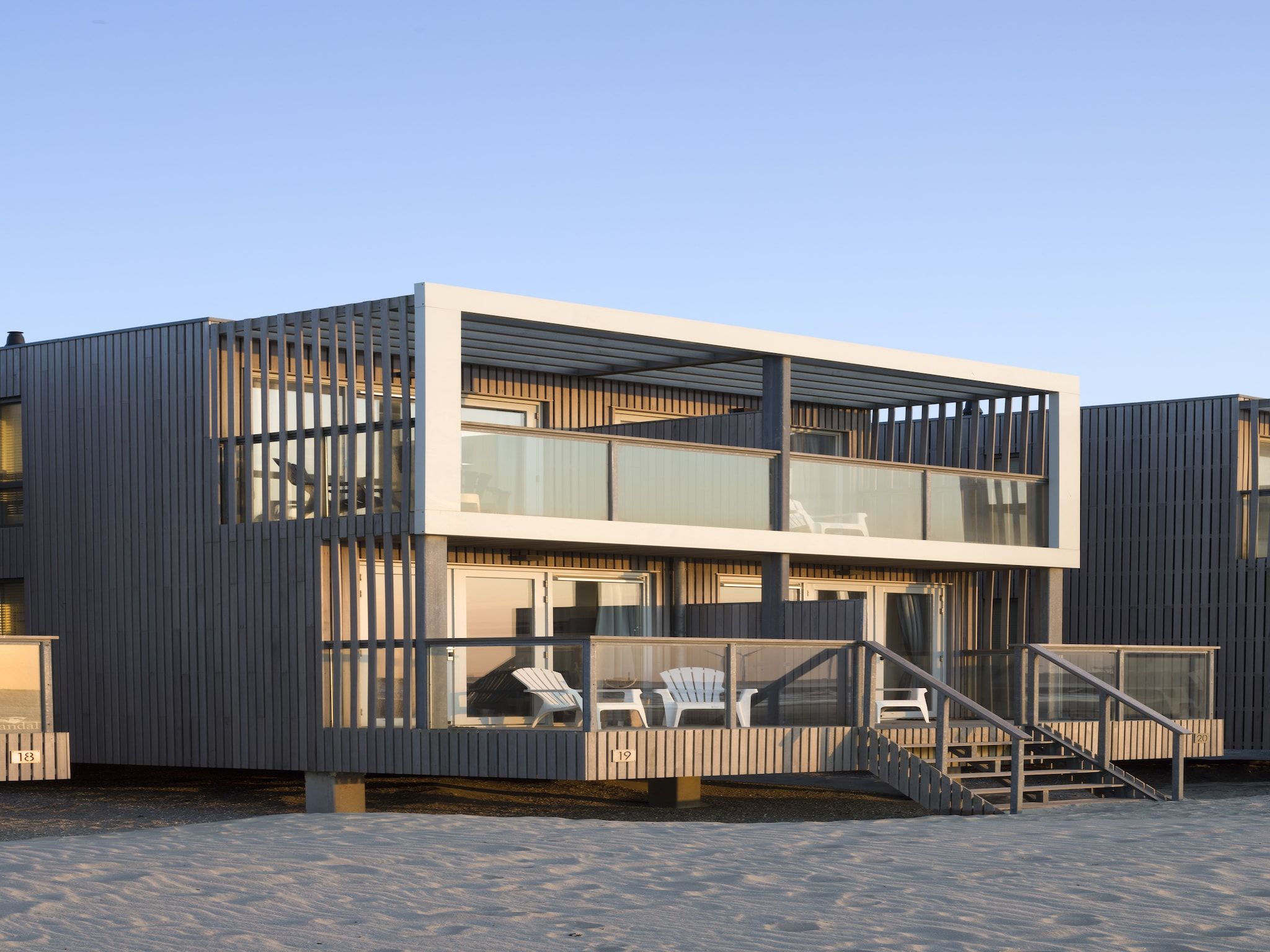 De buitenkant van Resort Hoek van Holland in Hoek Van Holland