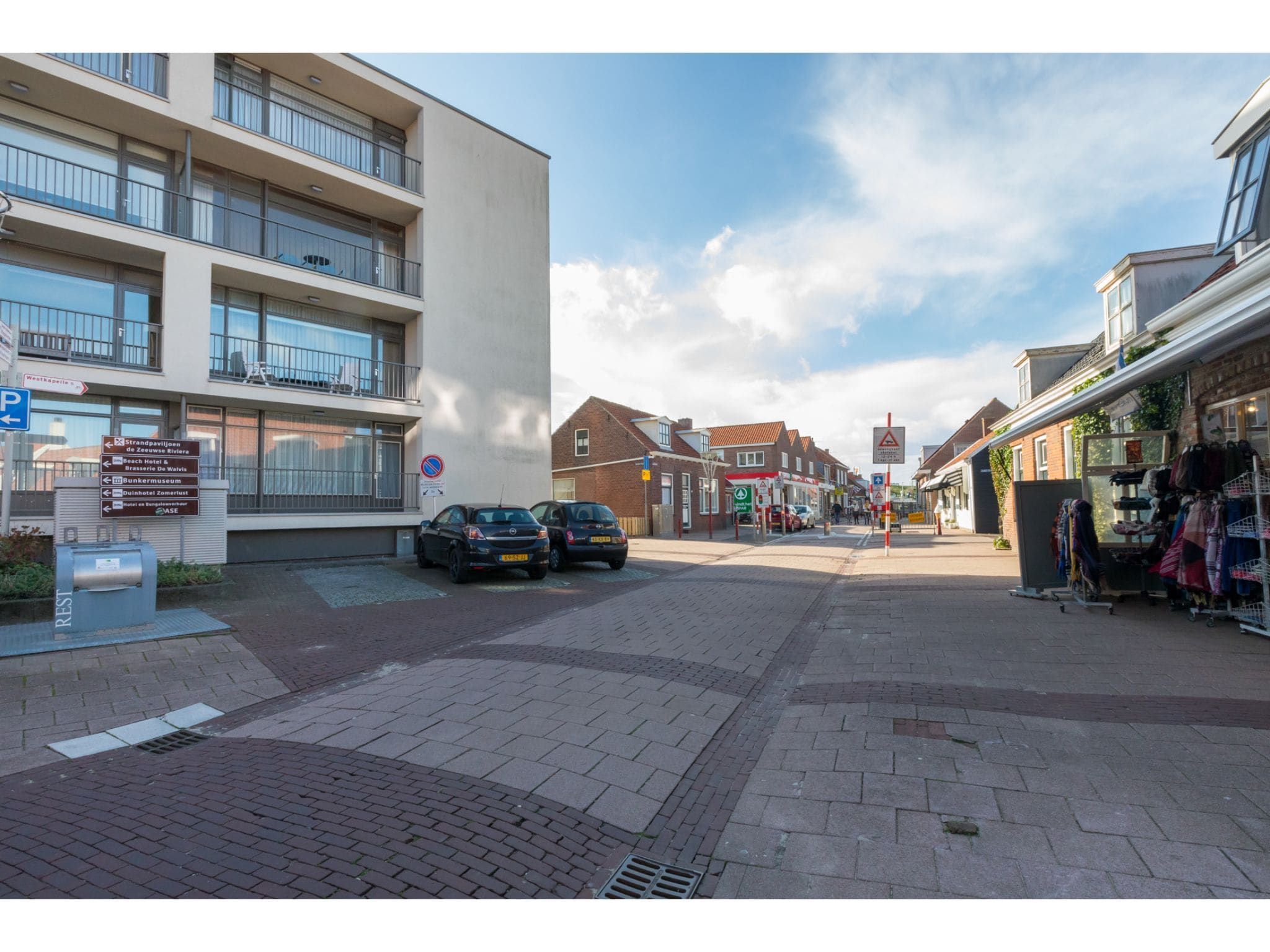 Voorzieningen bij Duinstraatje  Zoutelande in Zoutelande