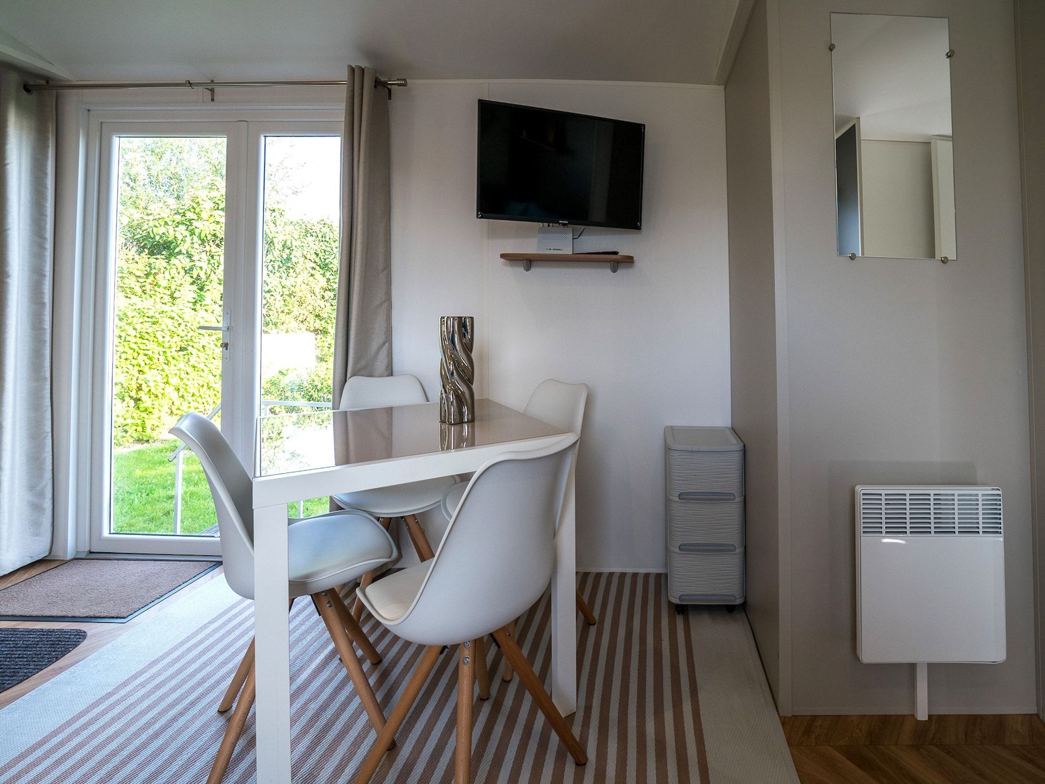 De eetkamer van Ocean Dreams Oostkapelle Zeeland M55 in Oostkapelle