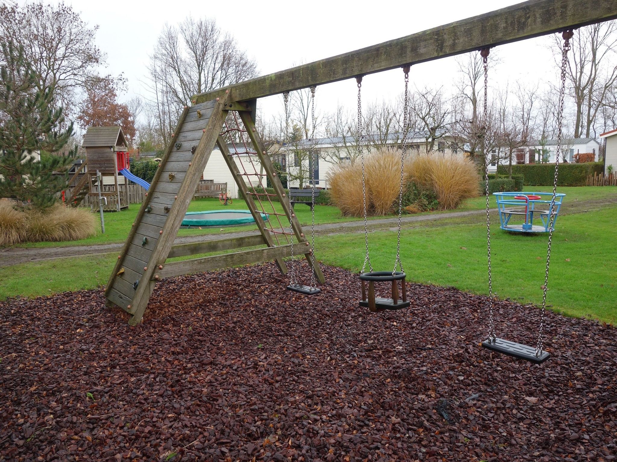 Parkfaciliteiten bij Chalet Sea Rocks in Goedereede
